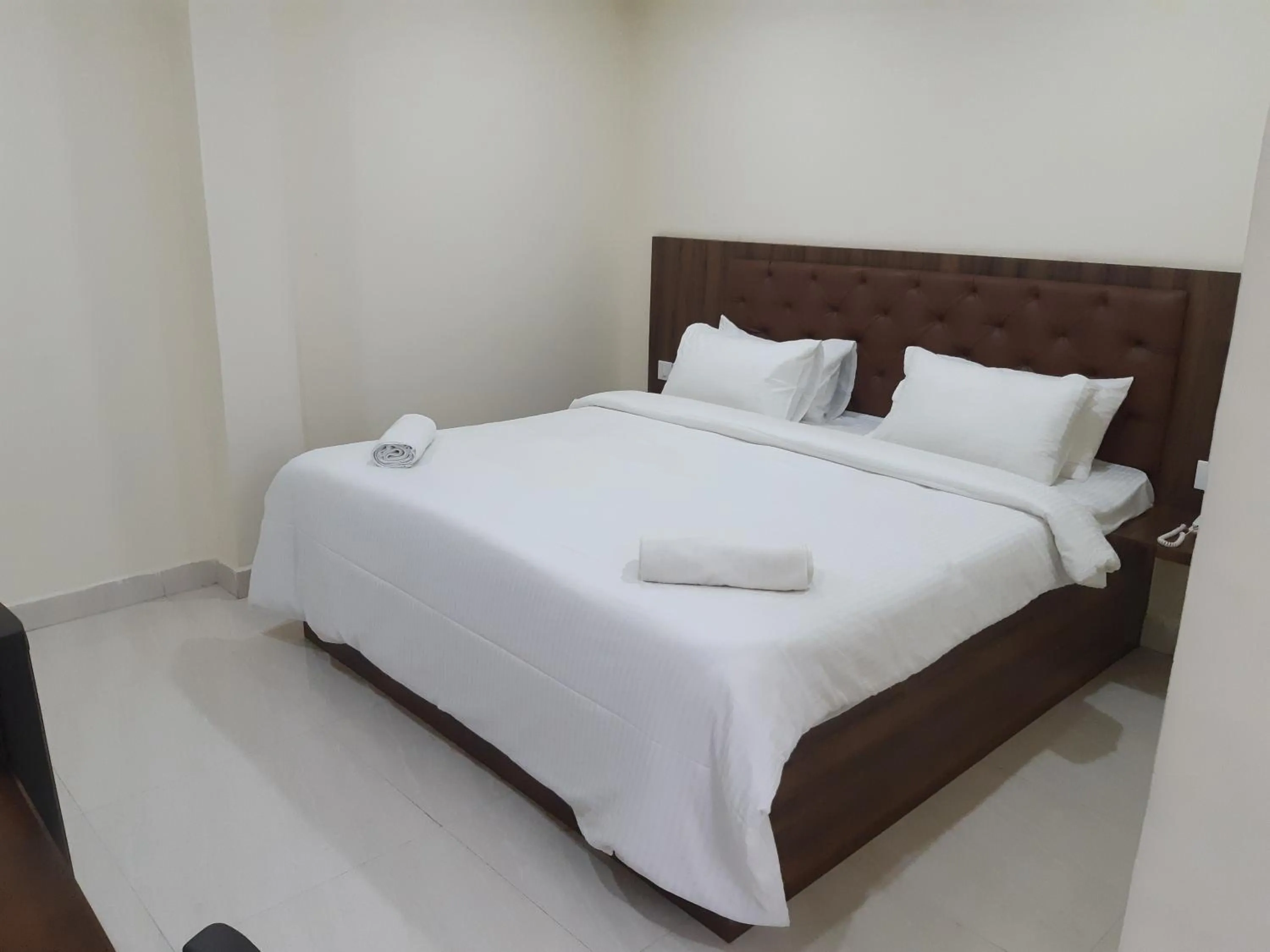 Photo of the whole room, Bed in CNR Residency, Madanapalle