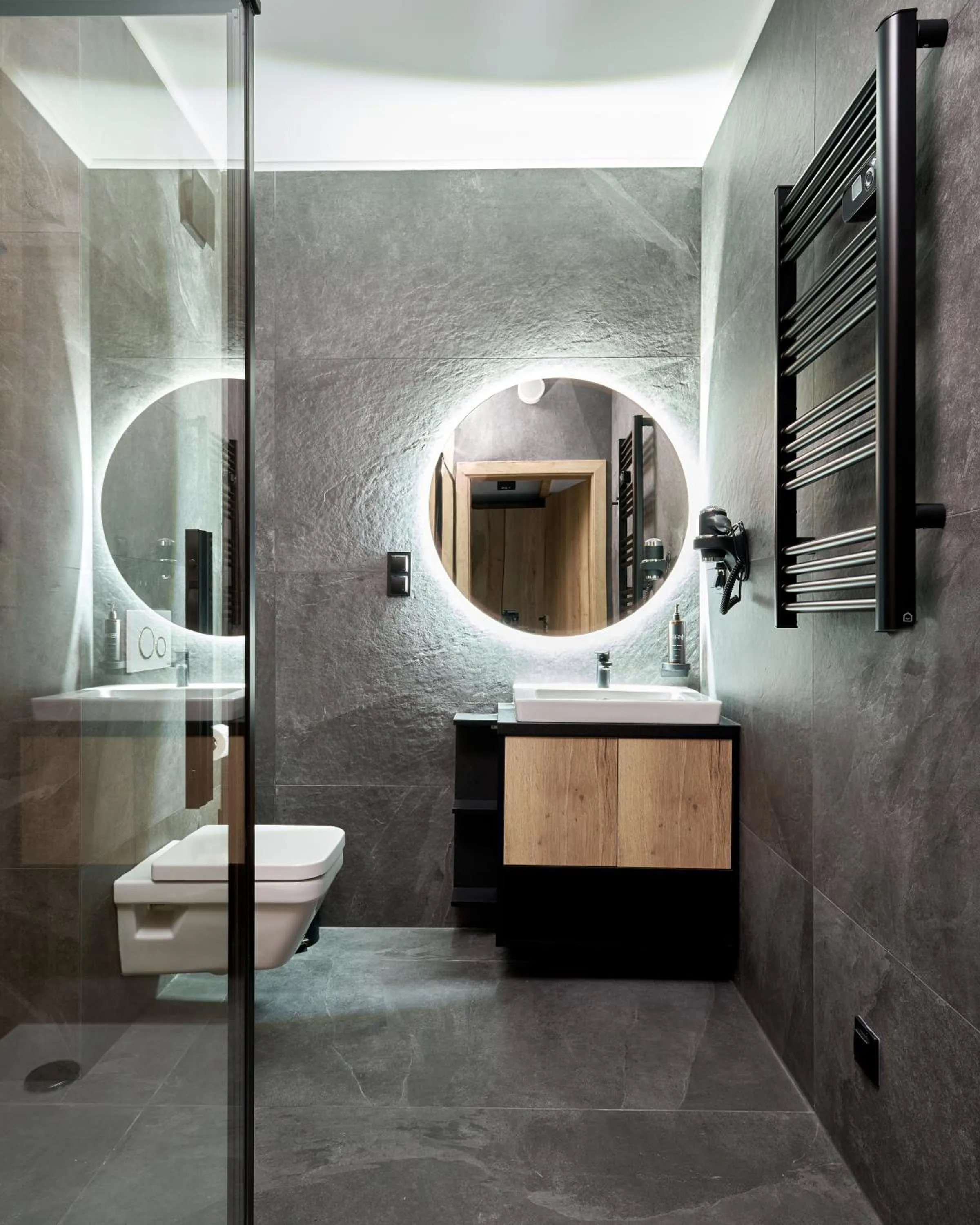 Shower in Złoty Horyzont Resort Szklarska Poręba