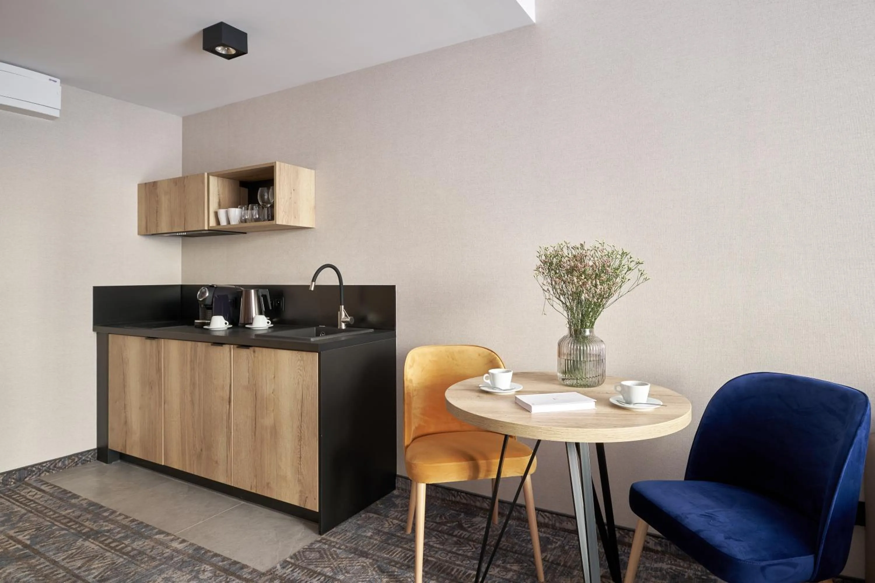 Coffee/tea facilities in Złoty Horyzont Resort Szklarska Poręba