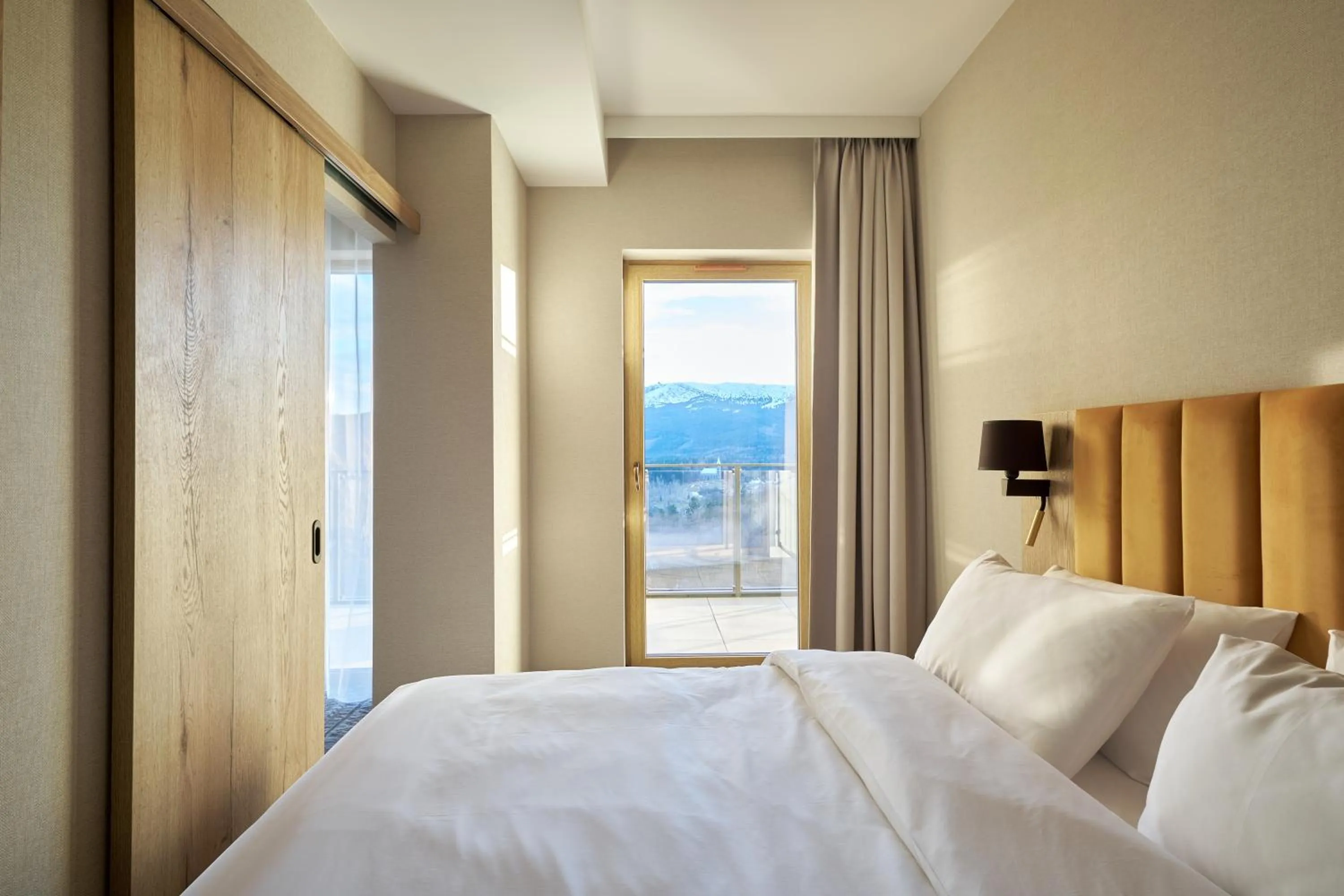 Bedroom, Bed in Złoty Horyzont Resort Szklarska Poręba