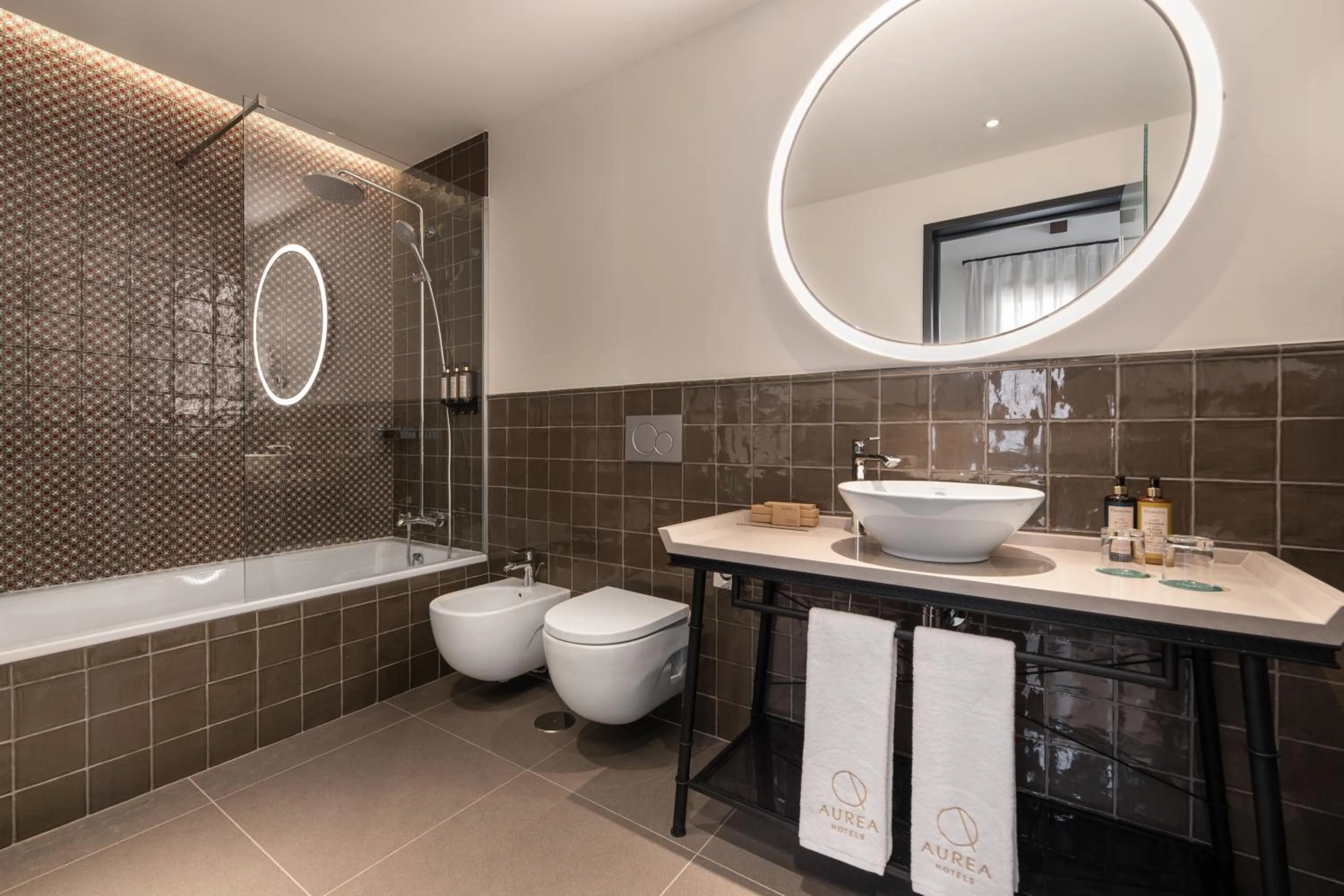 Bathroom in Áurea Toledo by Eurostars Hotel company