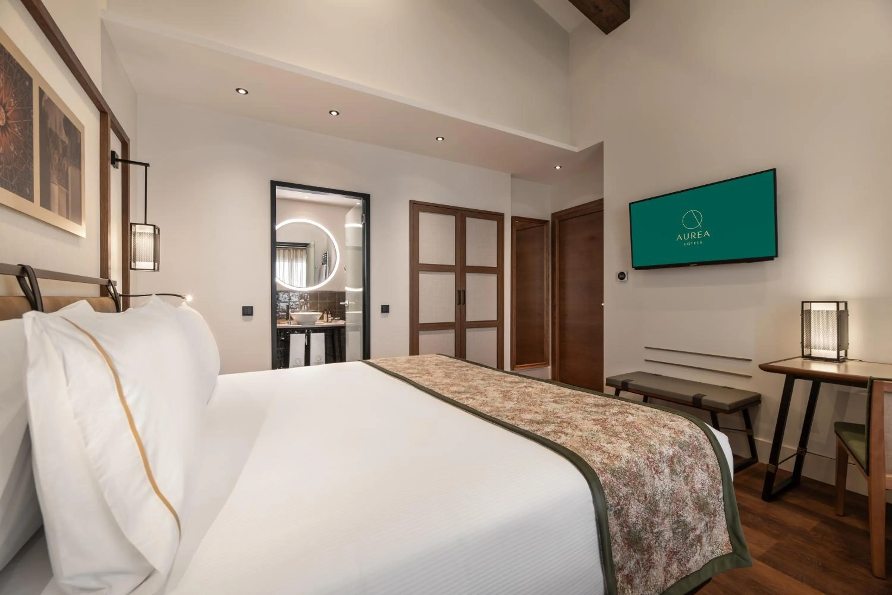 Bedroom, Bed in Áurea Toledo by Eurostars Hotel company