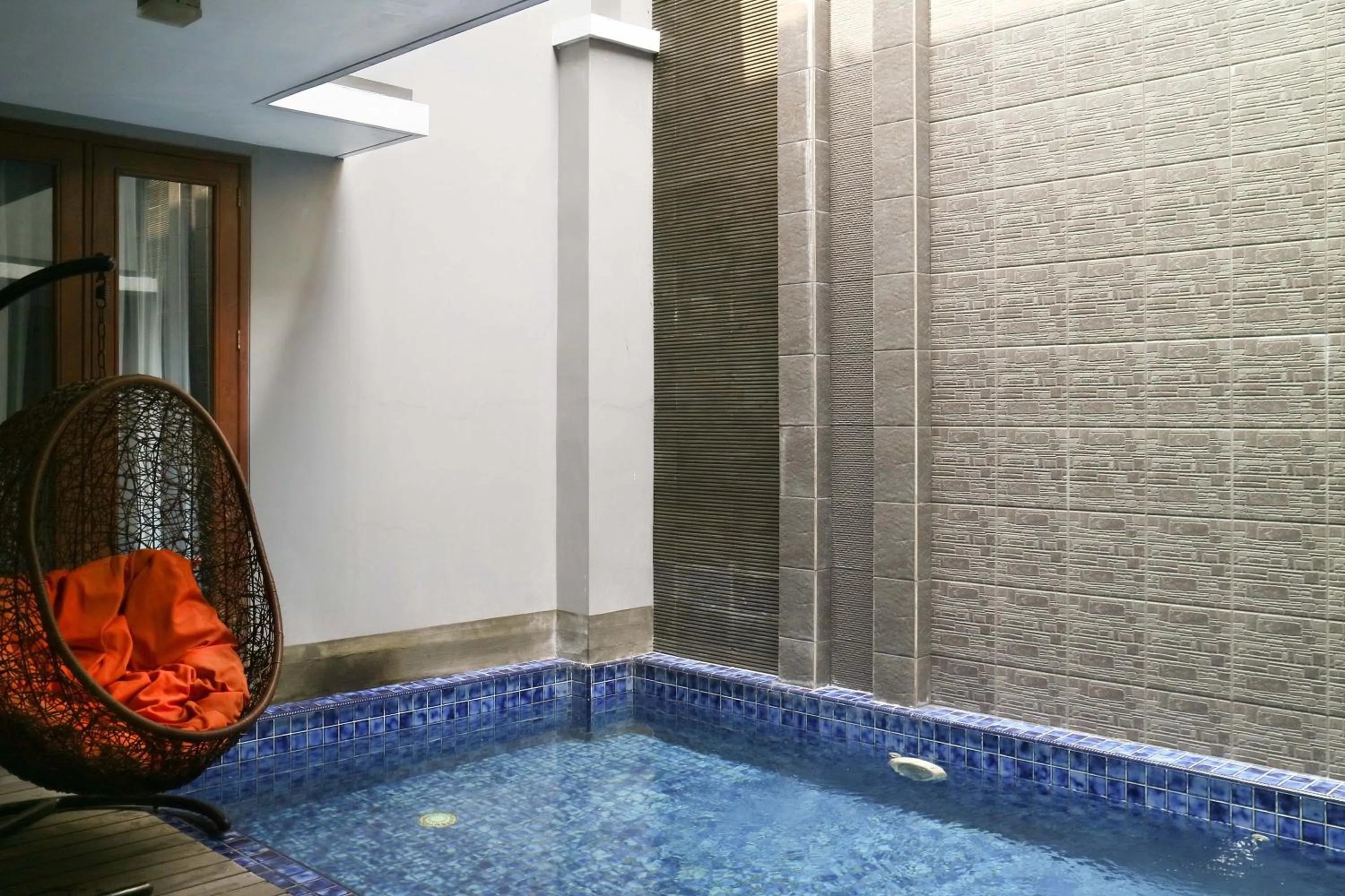 Swimming pool in Rumah Teteh - Plemburan