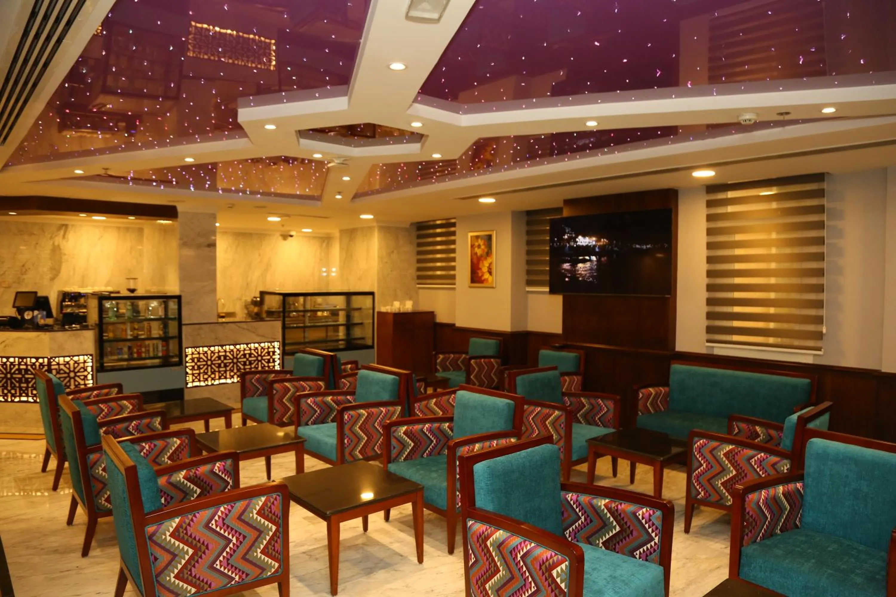 Restaurant/places to eat in Grand Legacy Hotel Doha