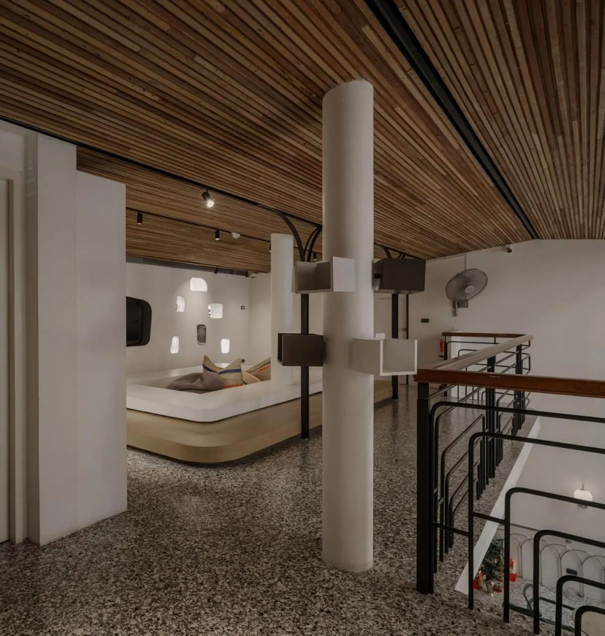 Living room, Bed in Double B Hostel