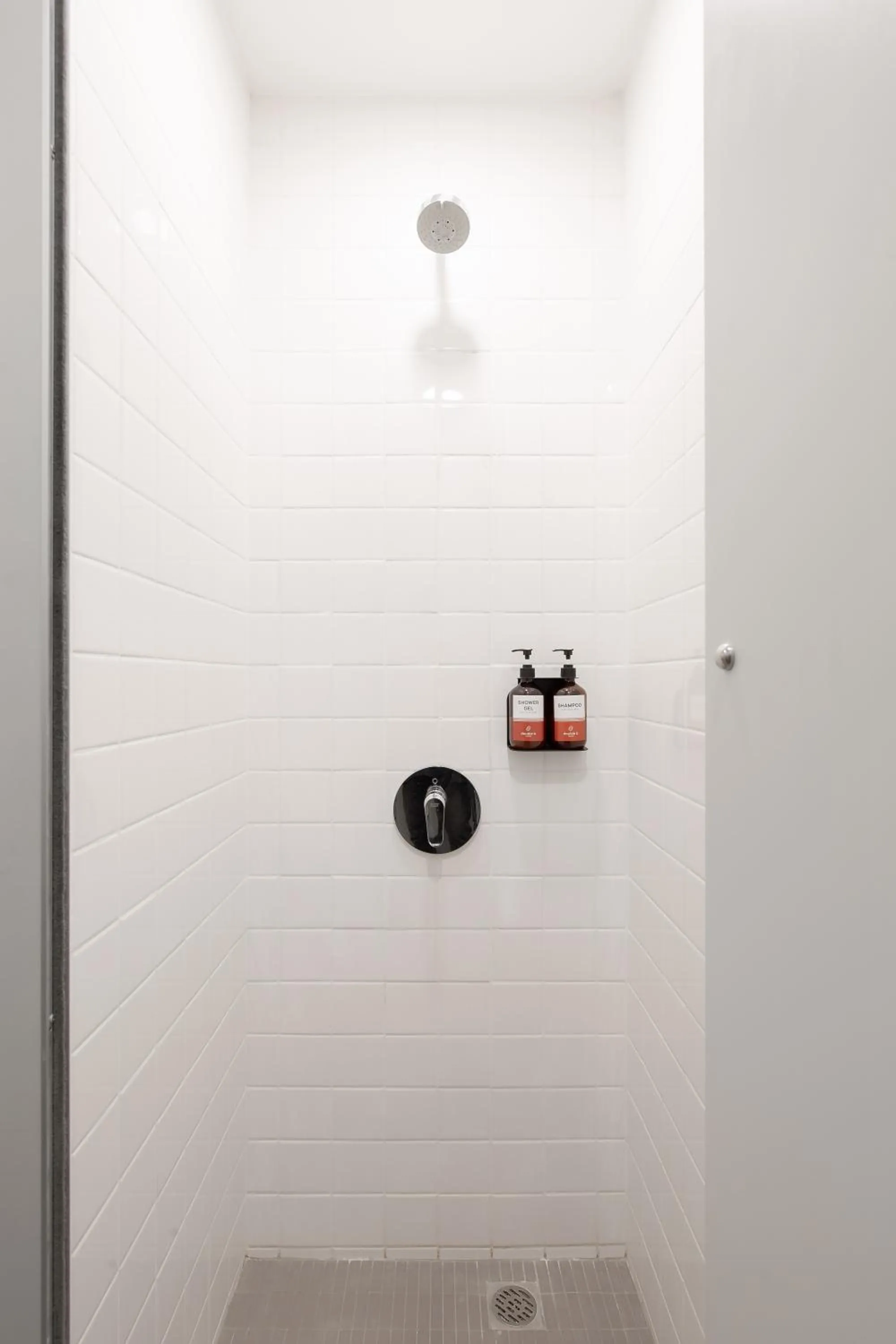 Shower in Double B Hostel