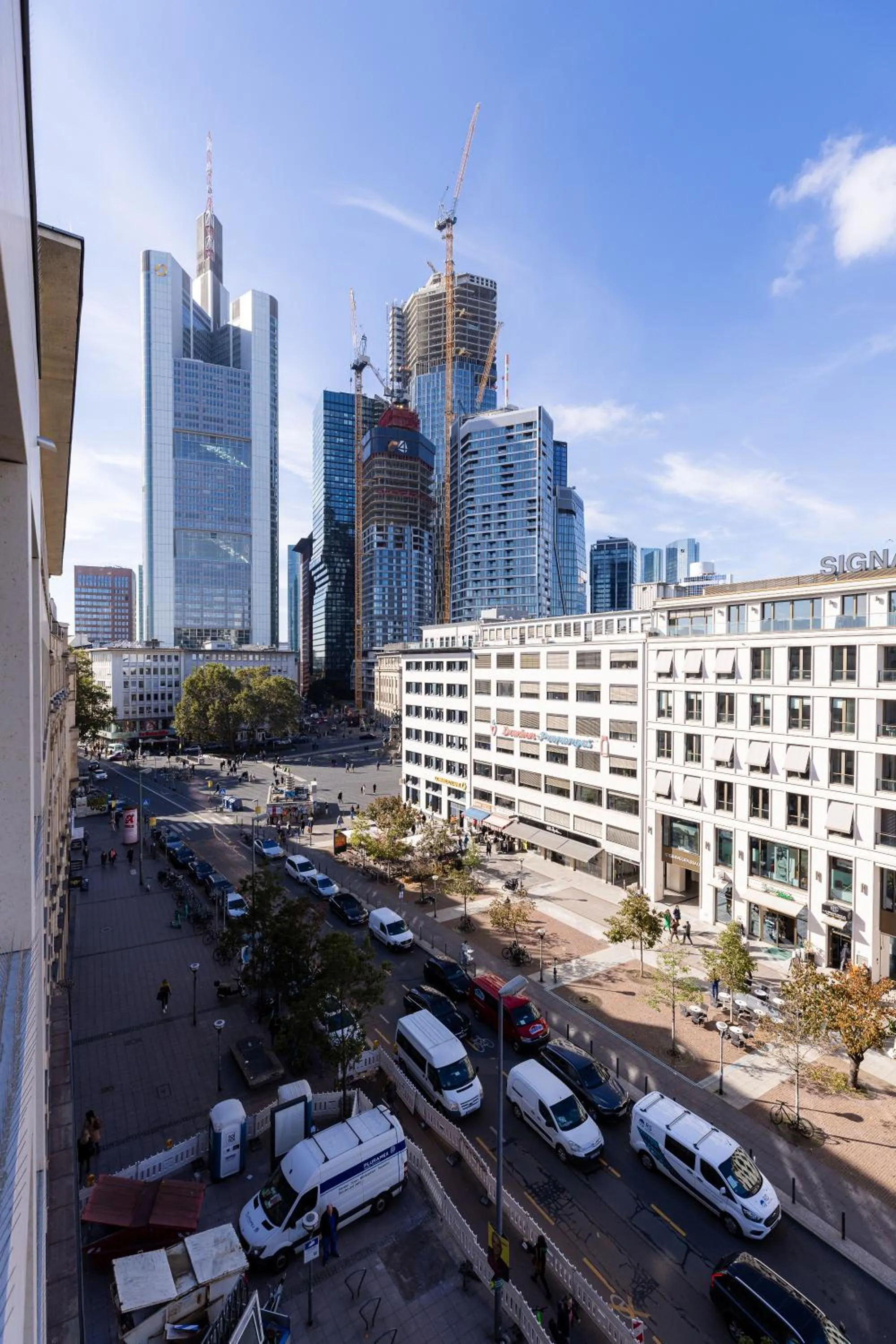 City view in The Doorman Goethe Frankfurt am Main