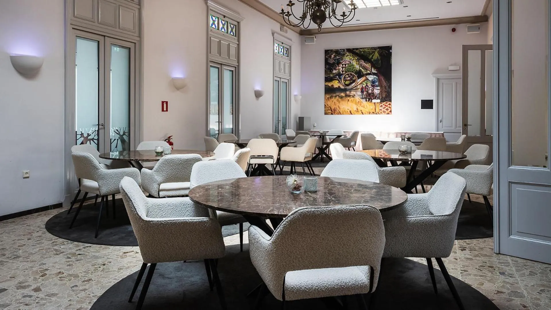 Communal lounge/ TV room in Parkhotel Valkenburg