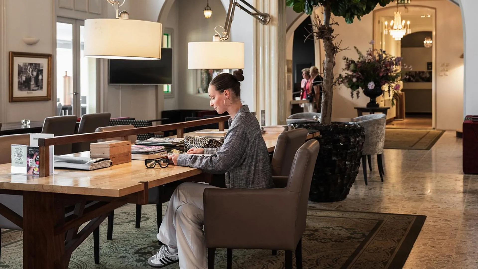 Communal lounge/ TV room in Parkhotel Valkenburg