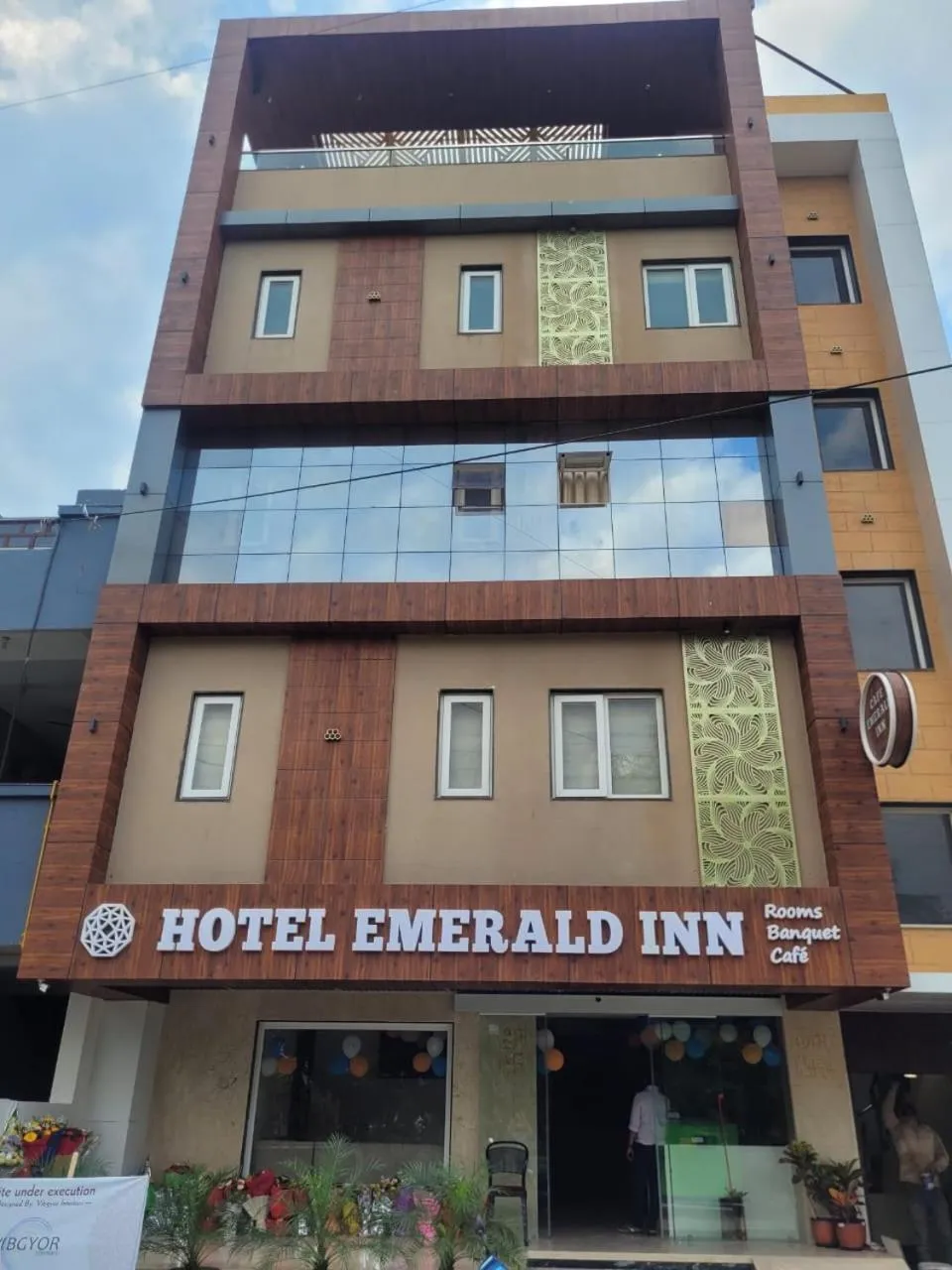 Property building in HOTEL EMERALD INN