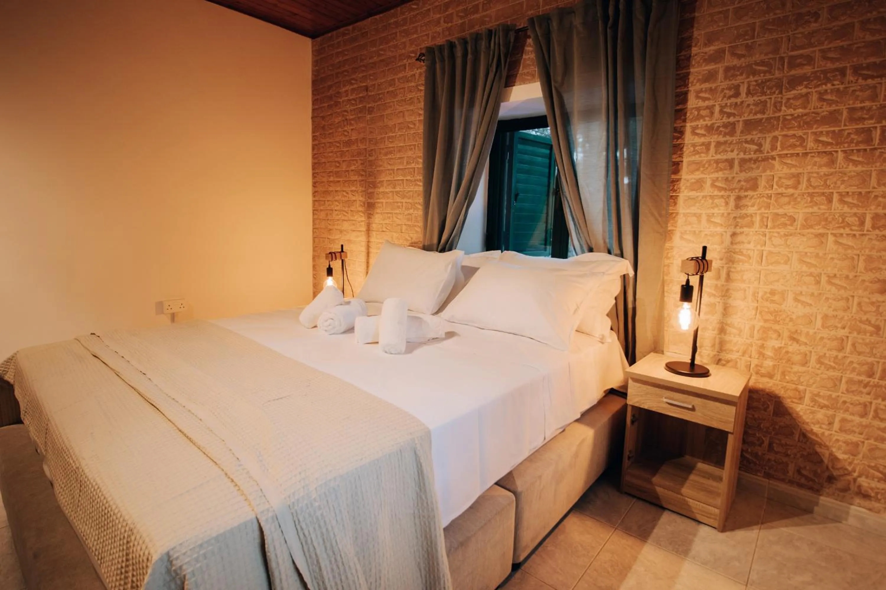 Bed in Pine View Boutique Hotel Adults Only