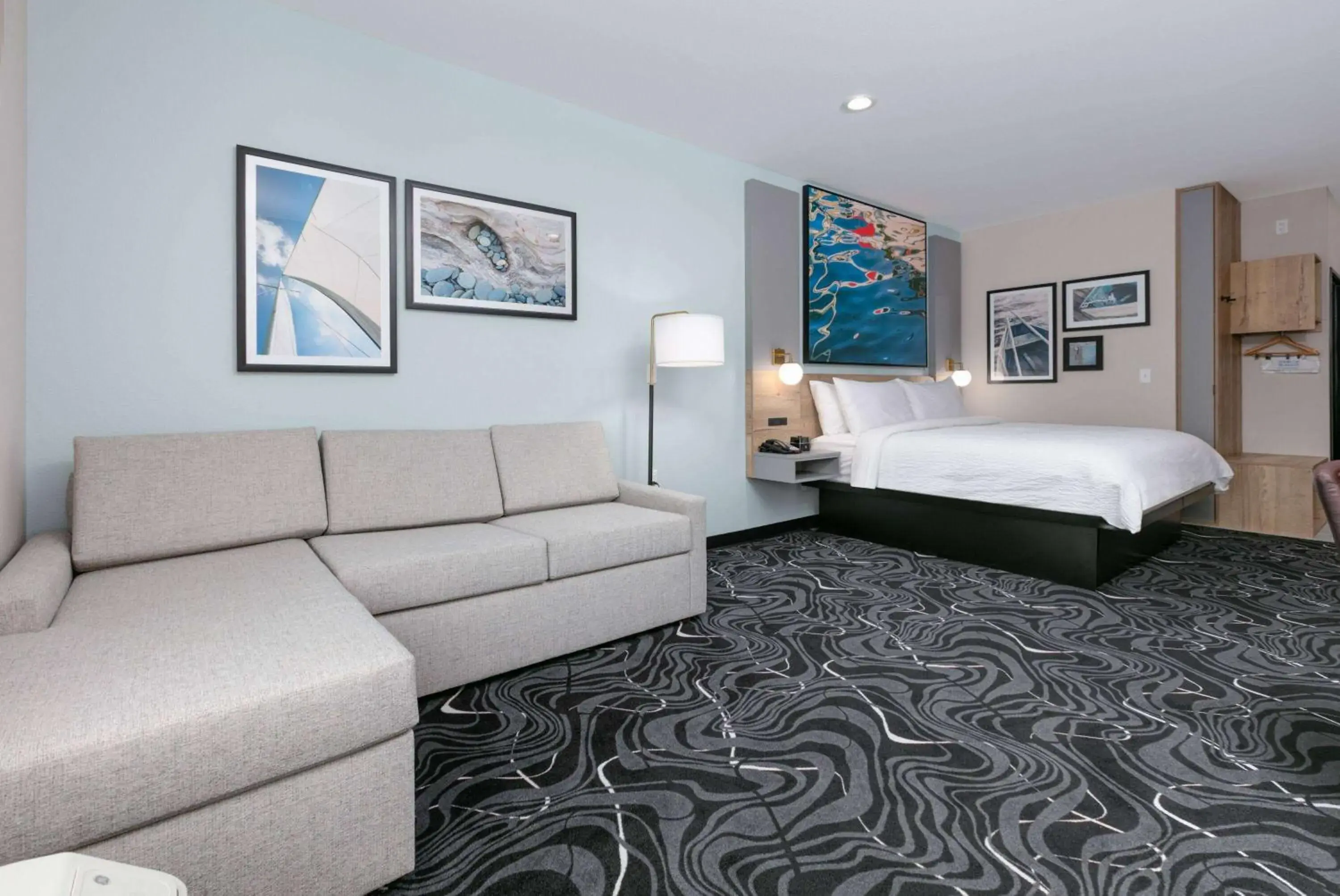 Junior King Suite - Non-Smoking in The Elm, a Ramada by Wyndham Junior King Suite - Non-Smoking in The Elm, a Ramada by Wyndham