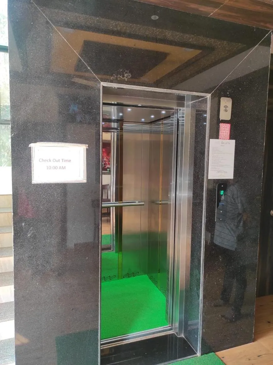 elevator in Hotel Deepak Executive, Ganpatipule