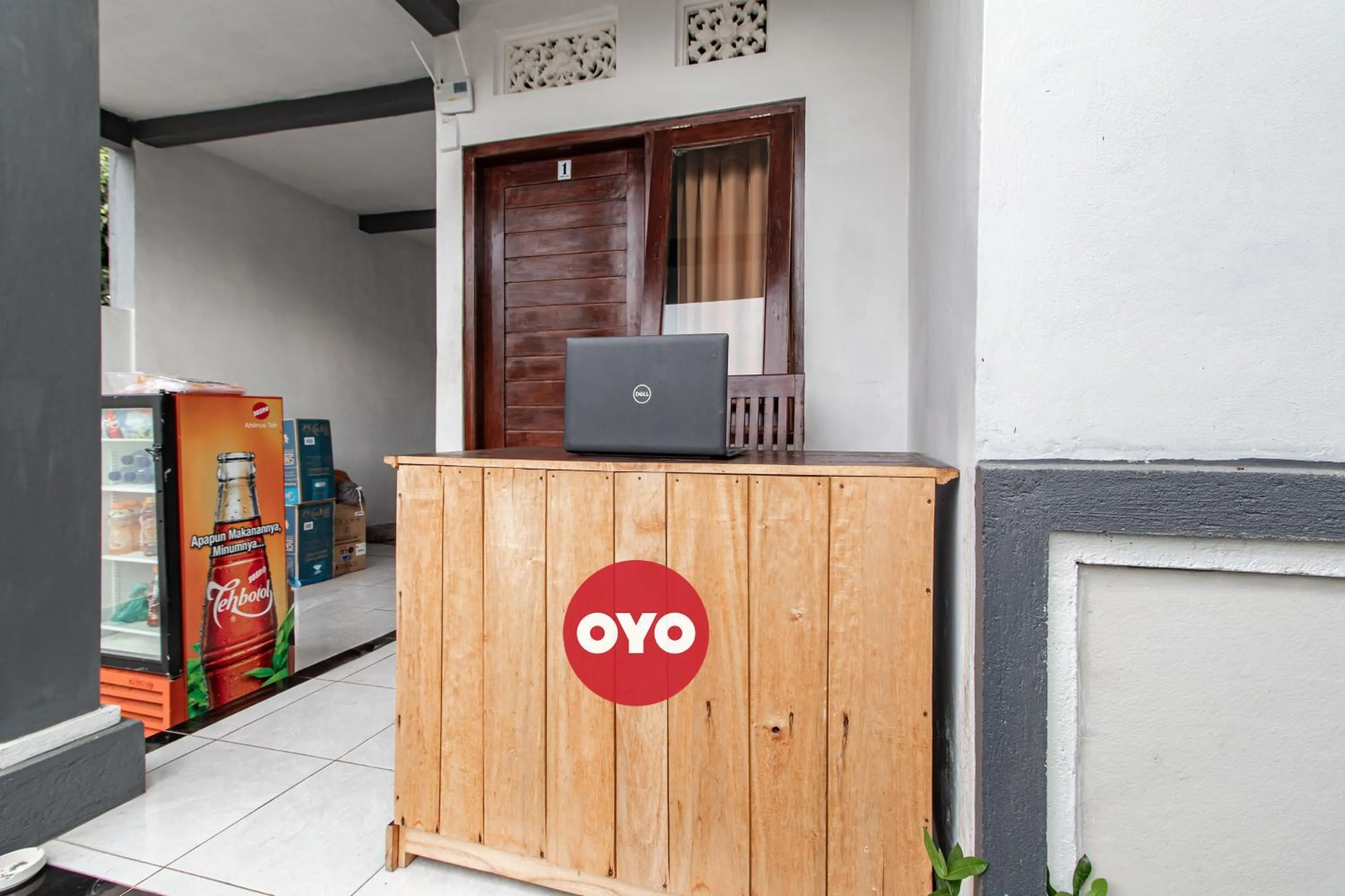 Lobby or reception in OYO 93482 Penginapan Tenang Lovina