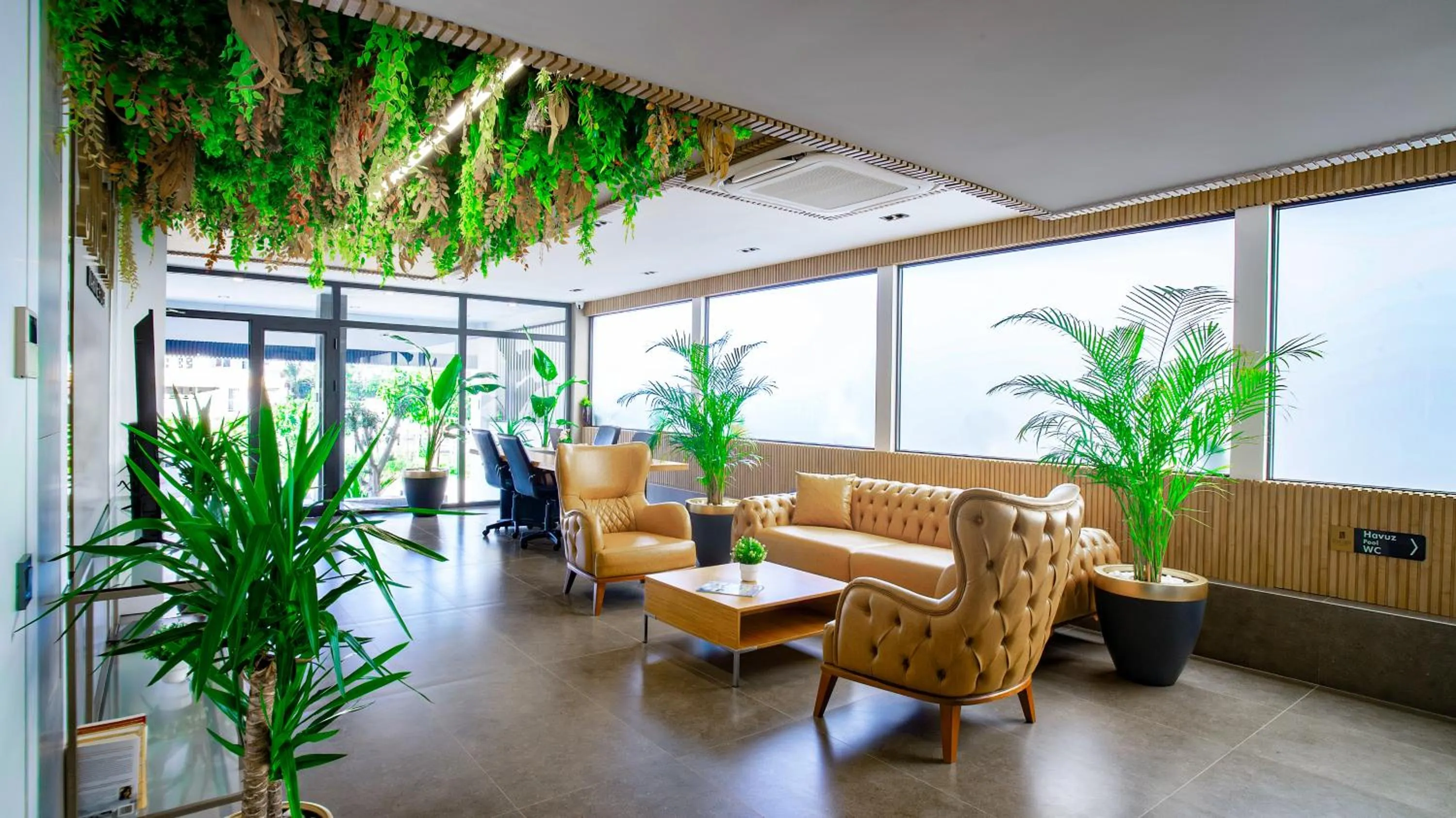 Lobby or reception in Stile Suite Marine Hotel