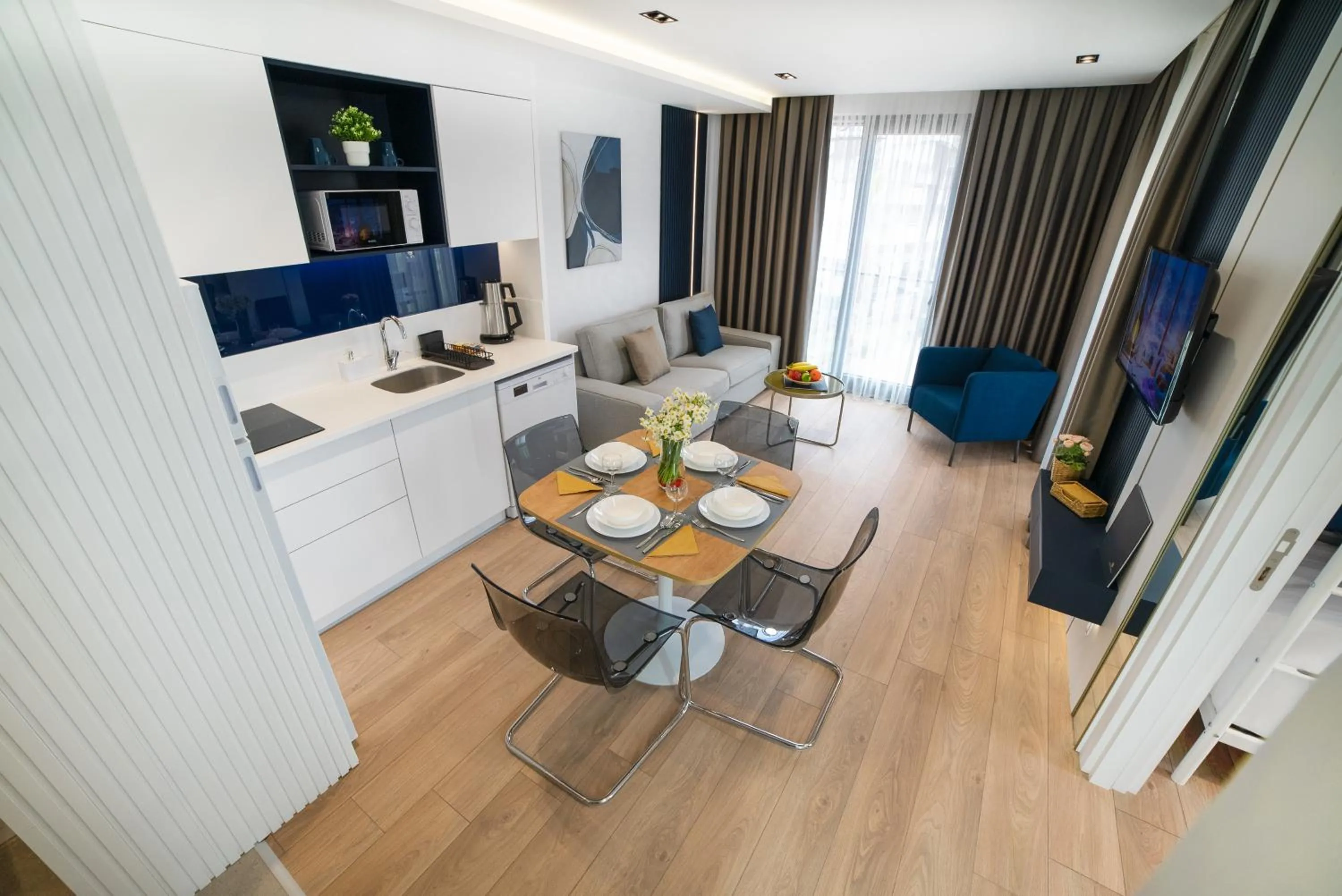 Kitchen or kitchenette in Stile Suite Marine Hotel