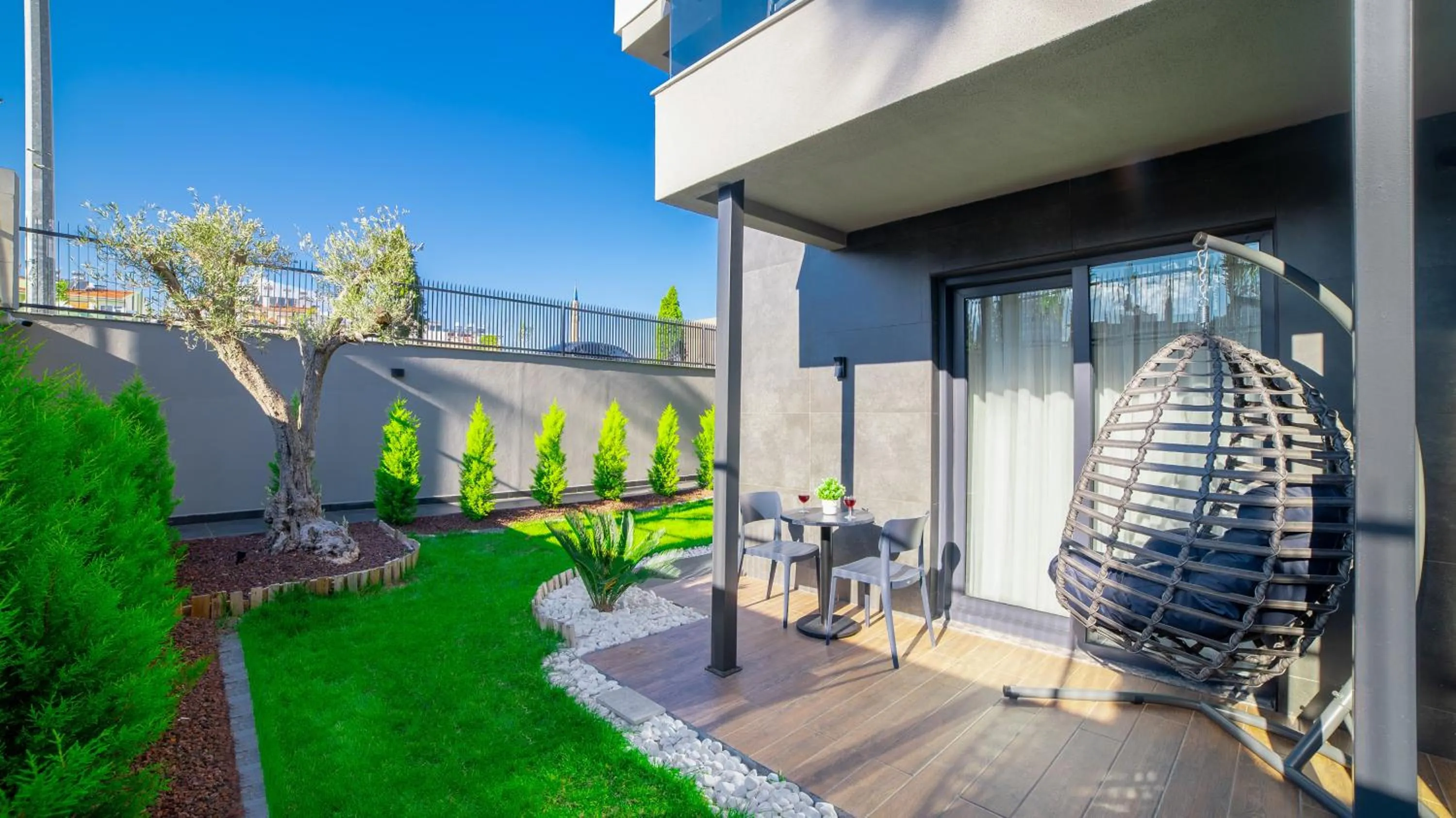 Garden in Stile Suite Marine Hotel