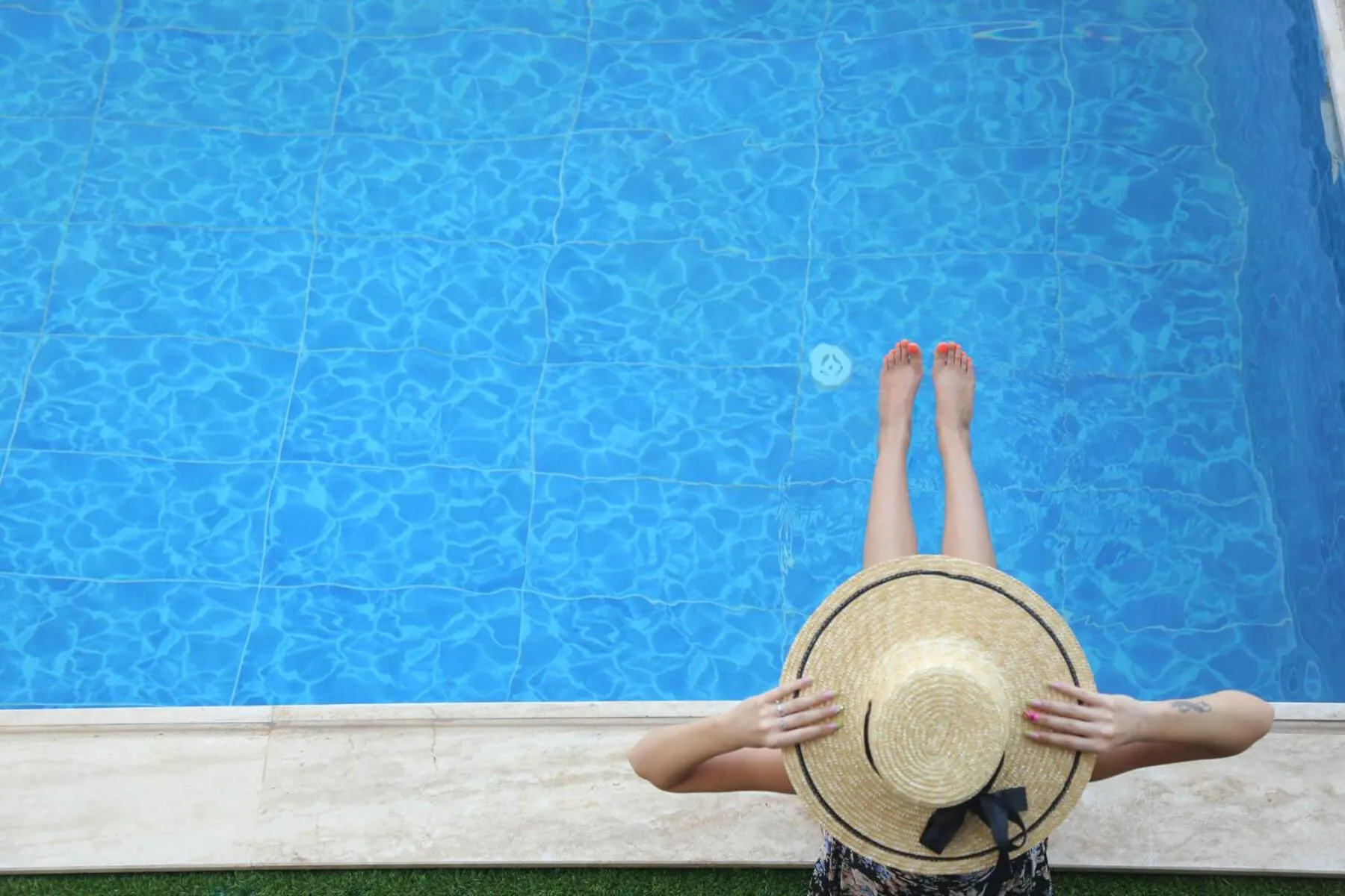 Swimming pool in Stile Suite Marine Hotel