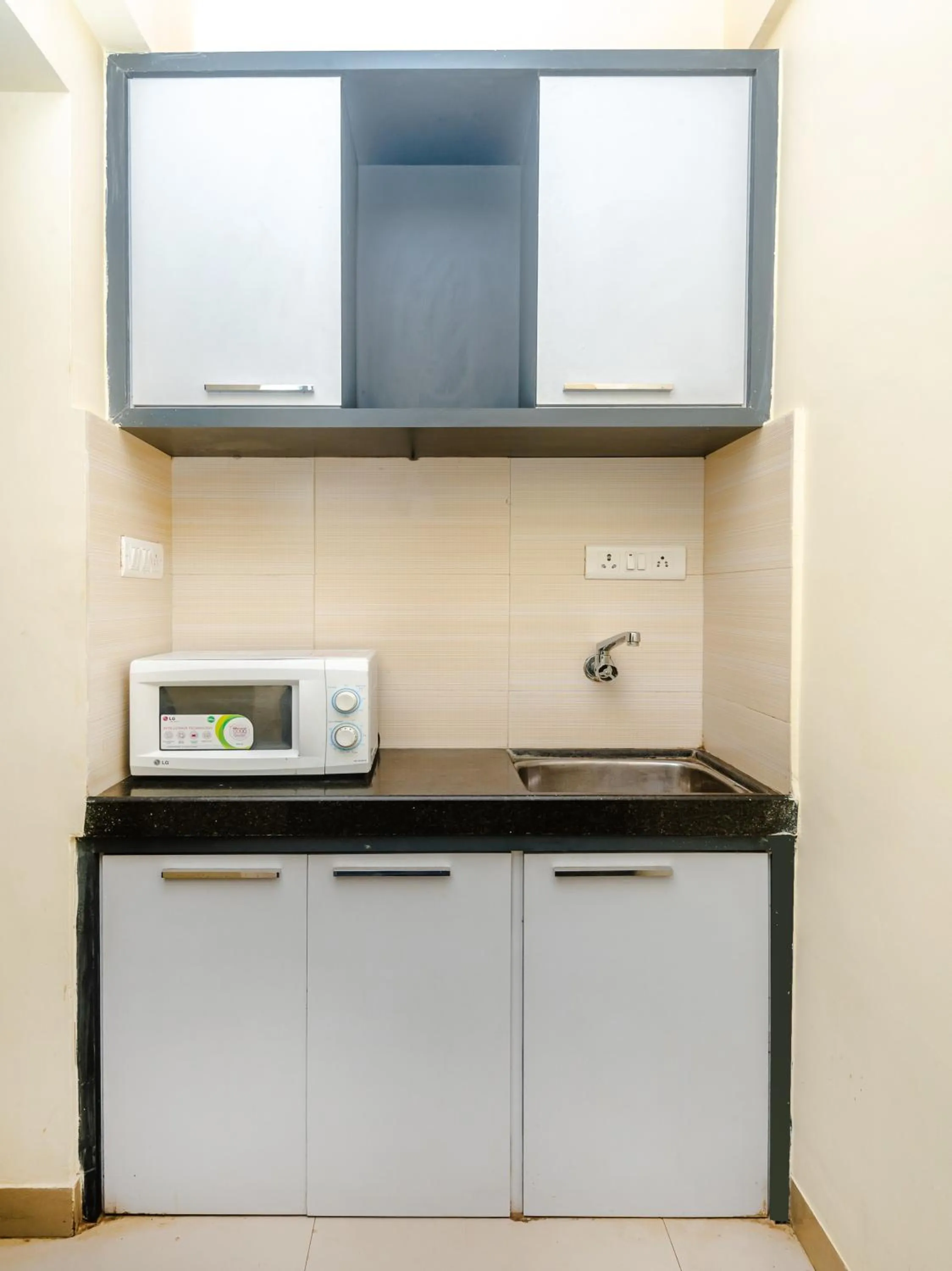 Kitchen or kitchenette in Tuliip Residency