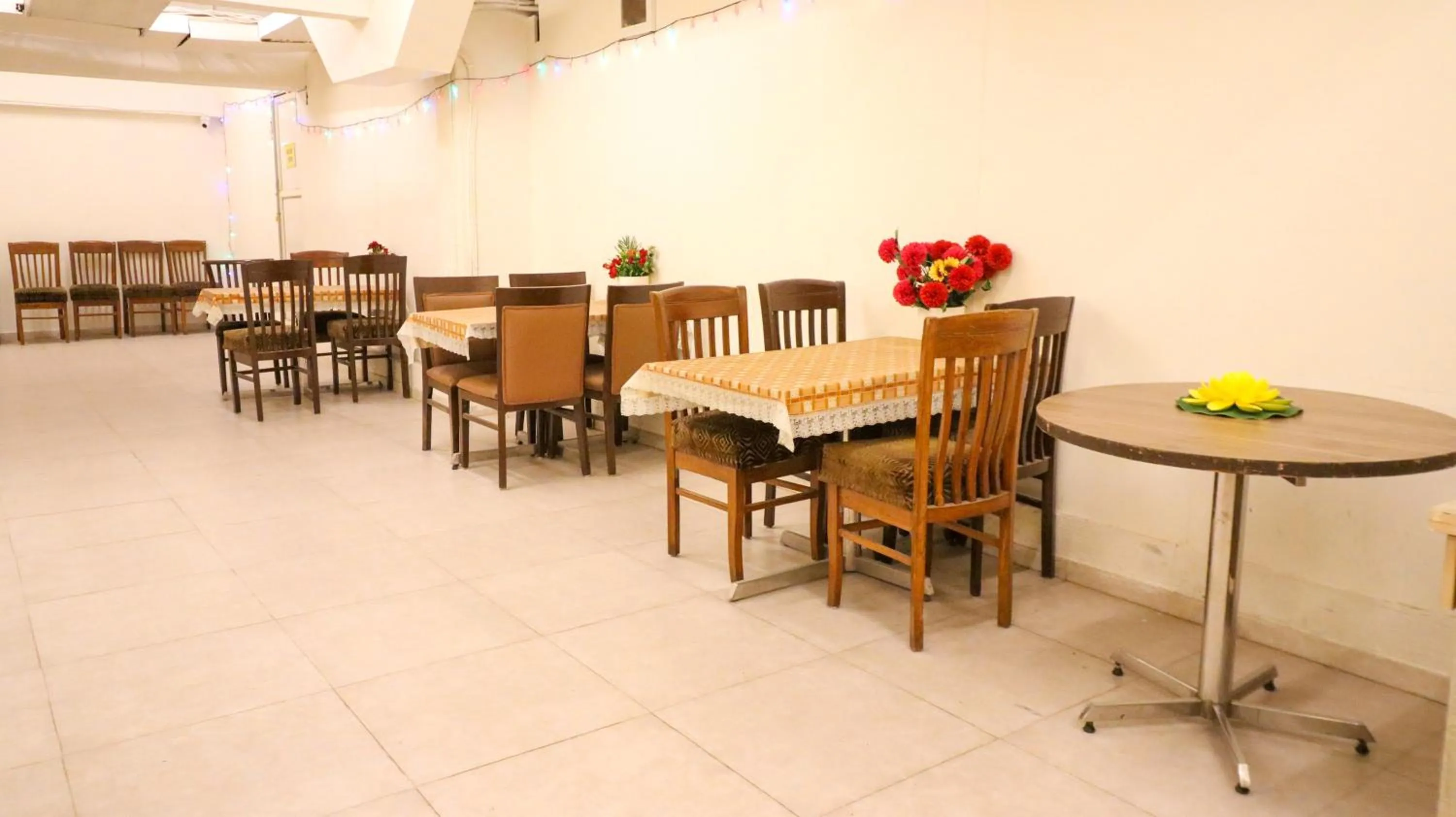 Restaurant/places to eat in Tuliip Residency