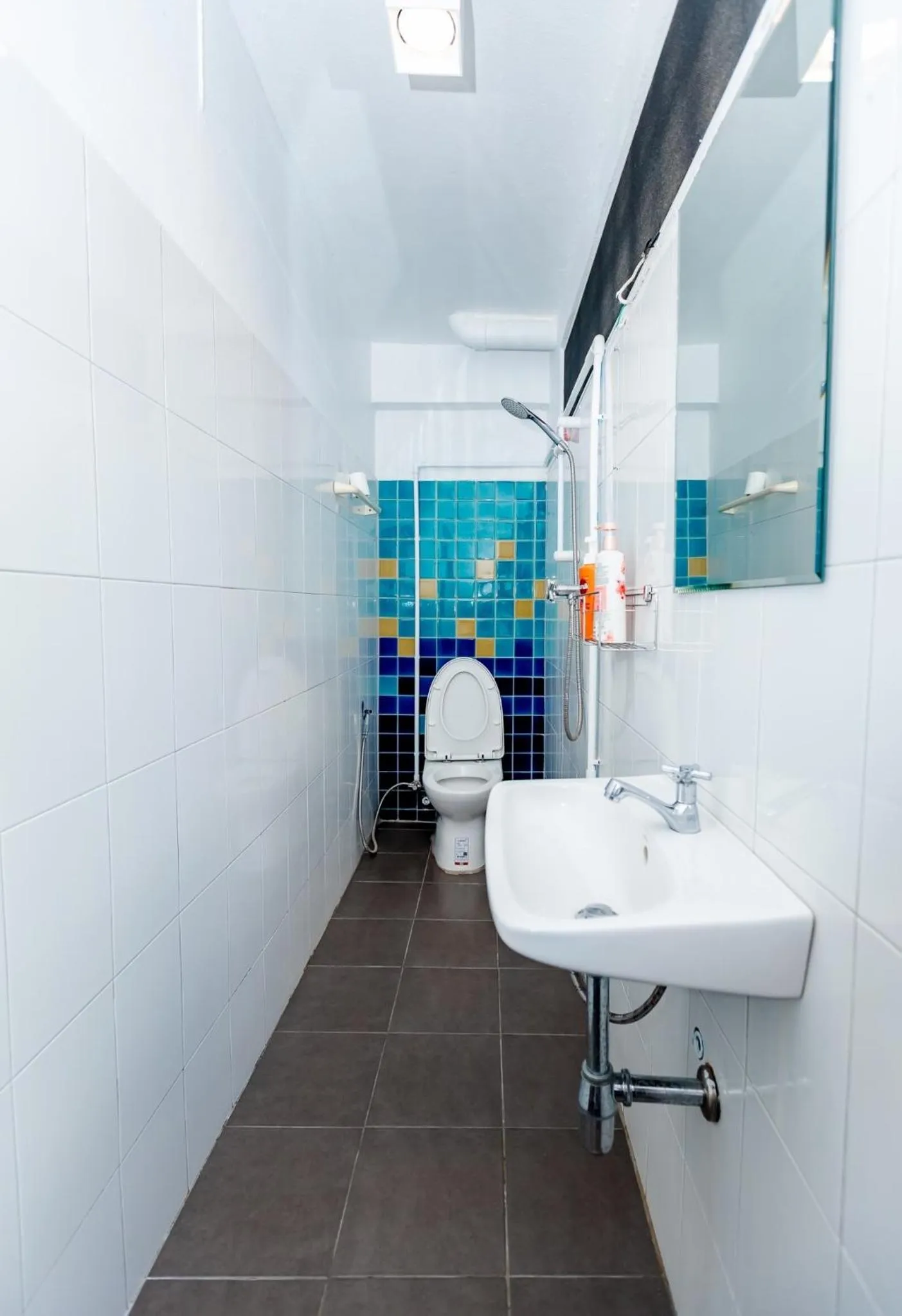 Shower in iTalay Krabi