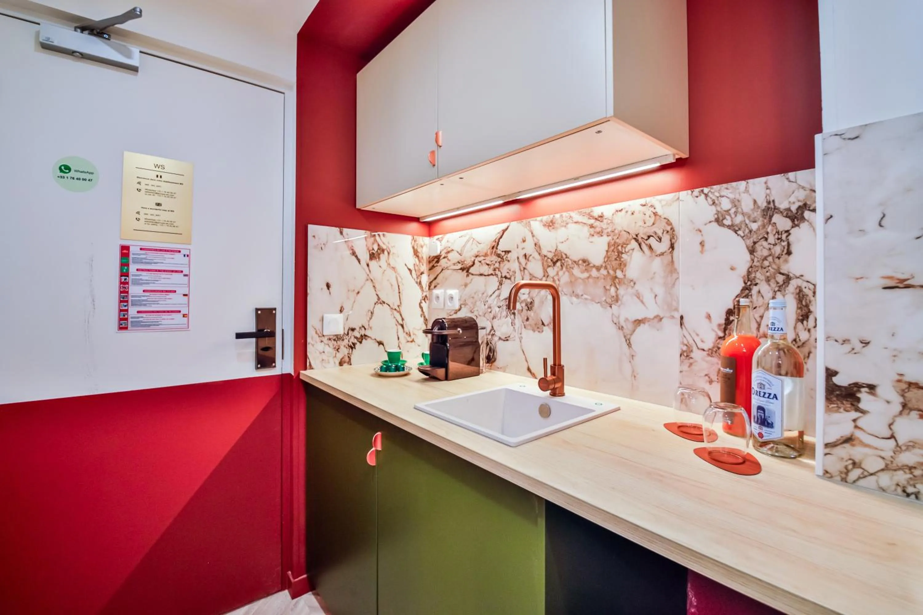 Kitchen or kitchenette in WS Molitor - Auteuil