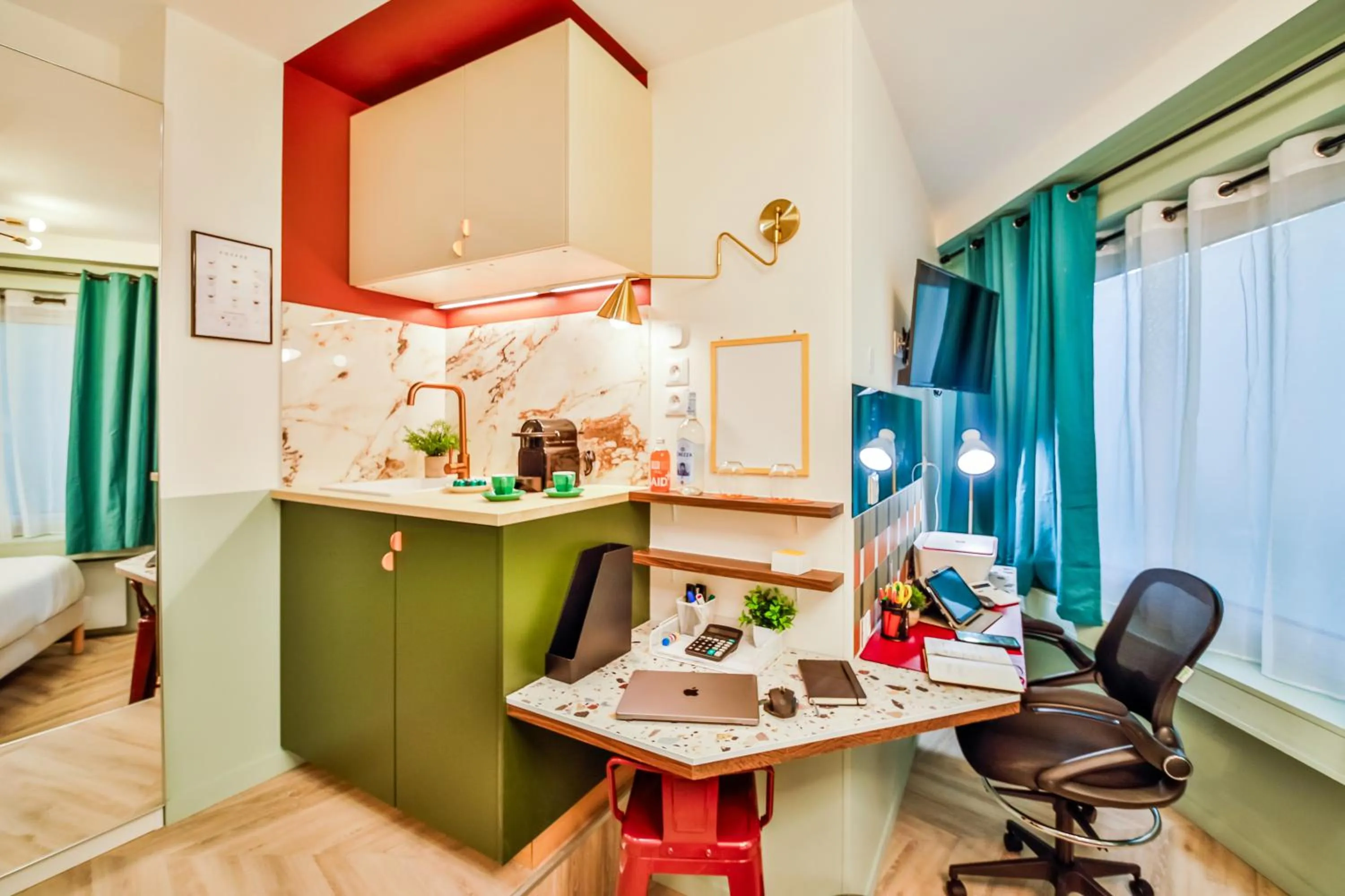 Kitchen or kitchenette in WS Molitor - Auteuil