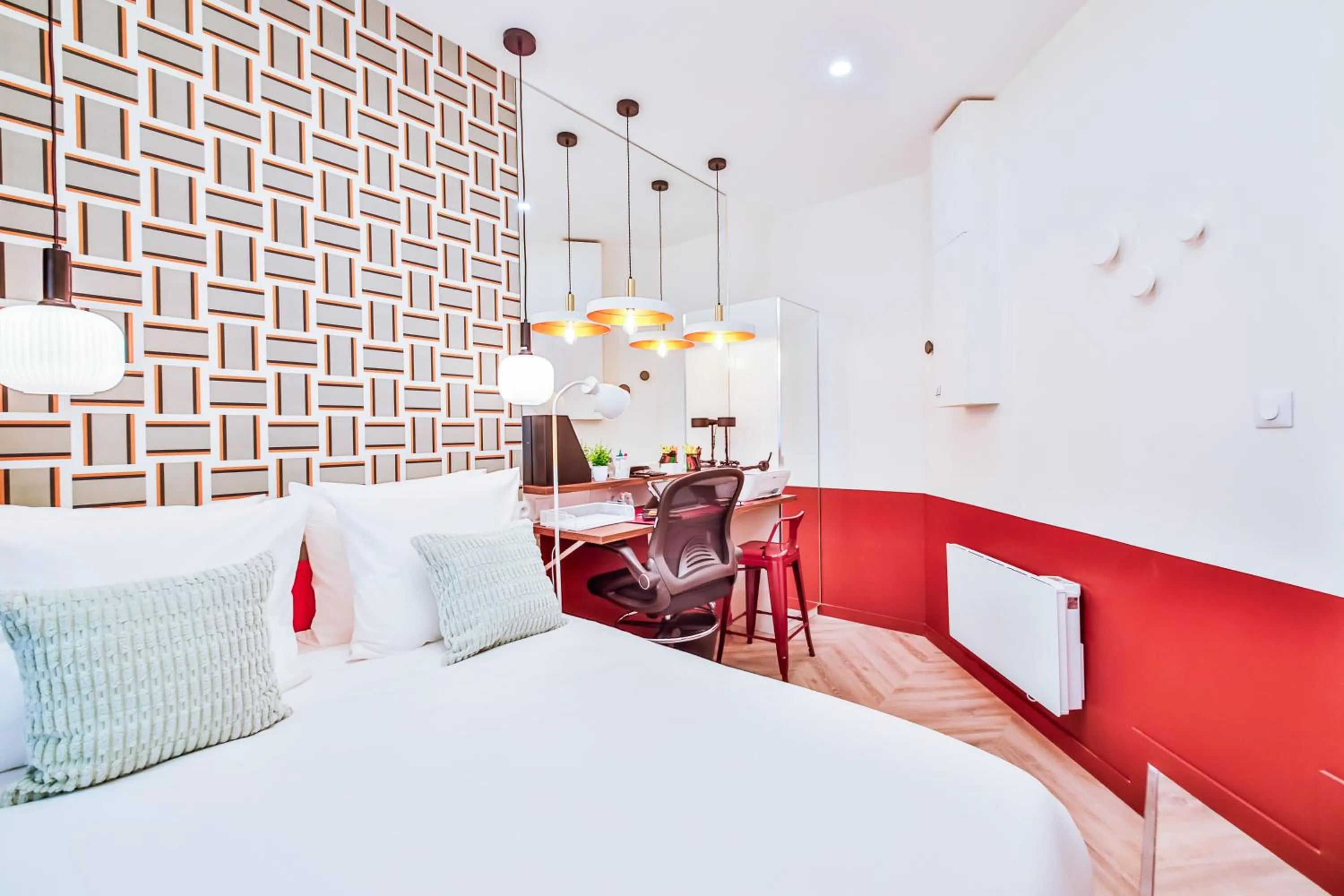 Bed in WS Molitor - Auteuil