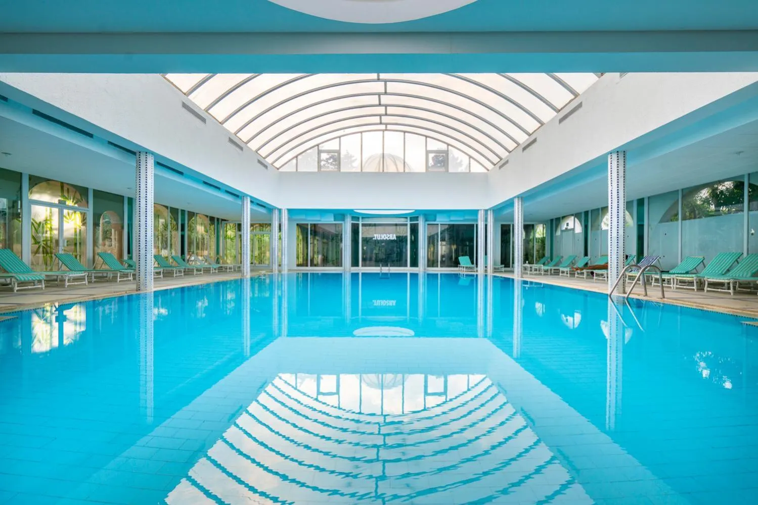 Swimming pool in Le Hammamet Hôtel & Spa