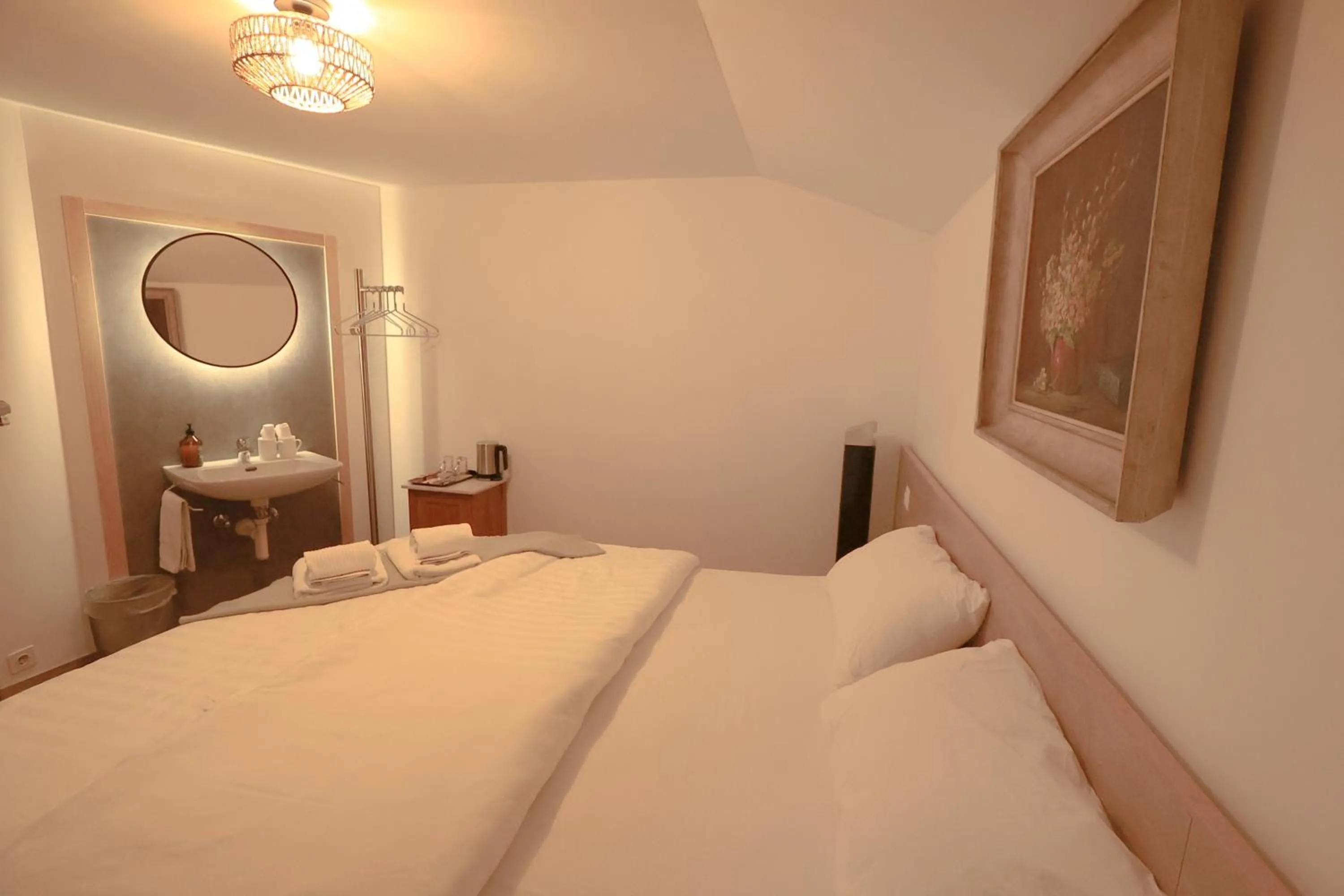 Bed in Hotel Wildbach Brienz
