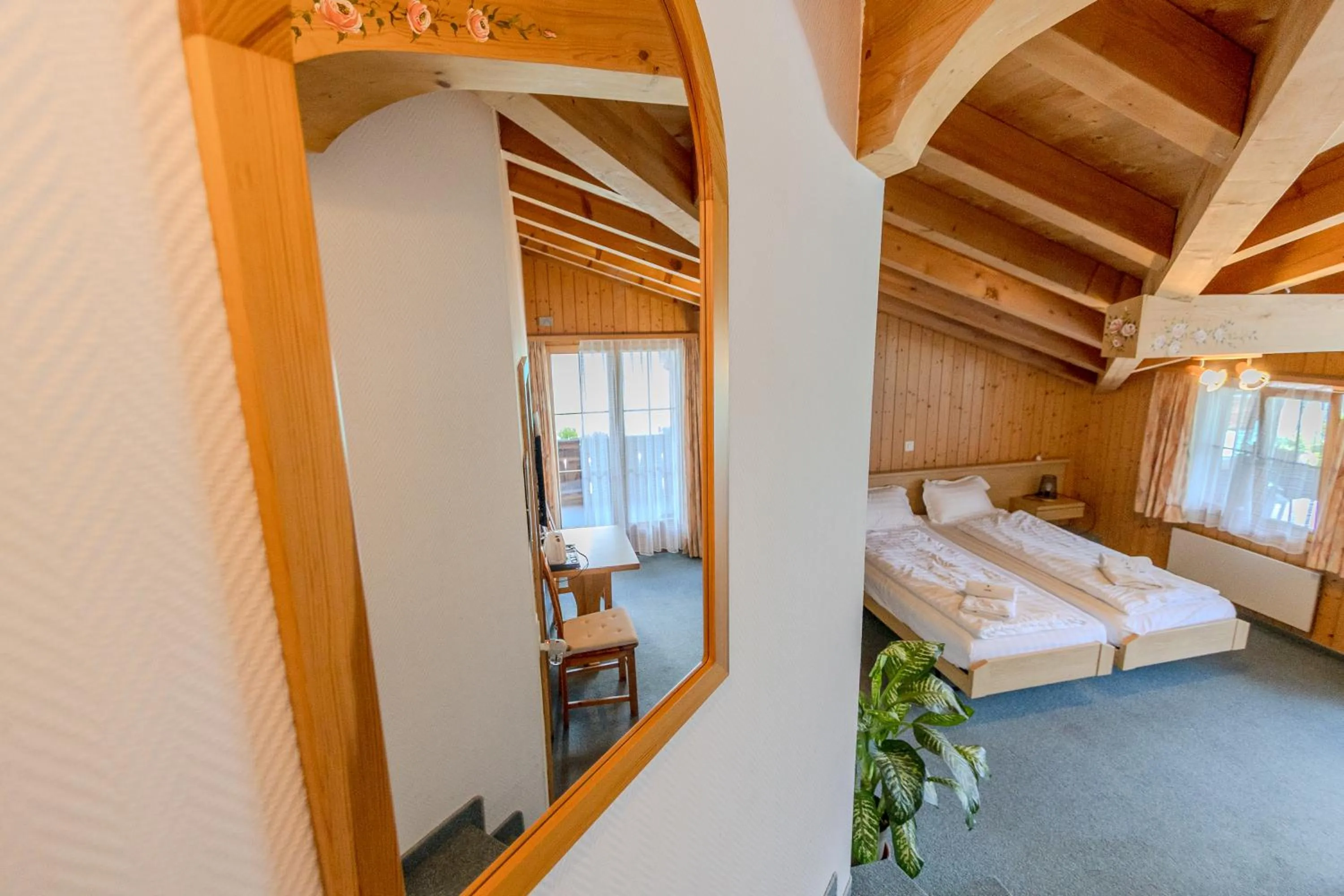 Bed in Hotel Wildbach Brienz