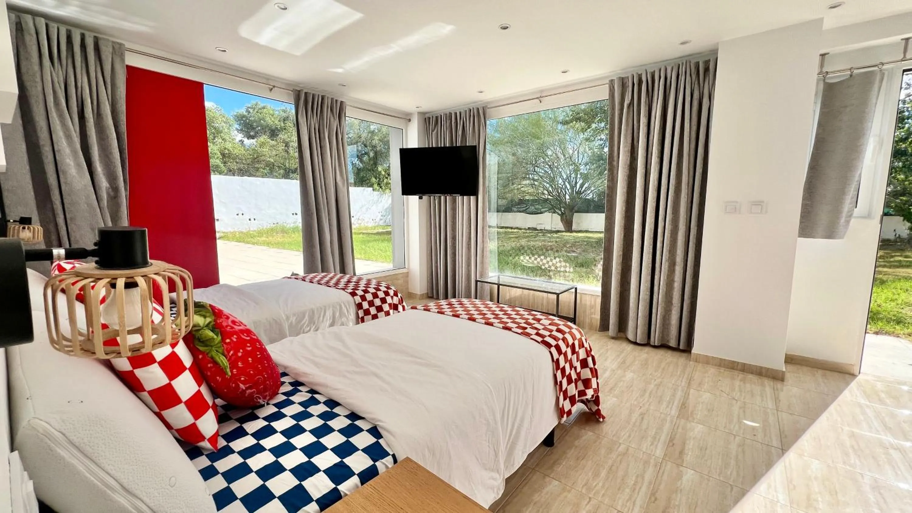 Bed in Kiwidestiny Alicante