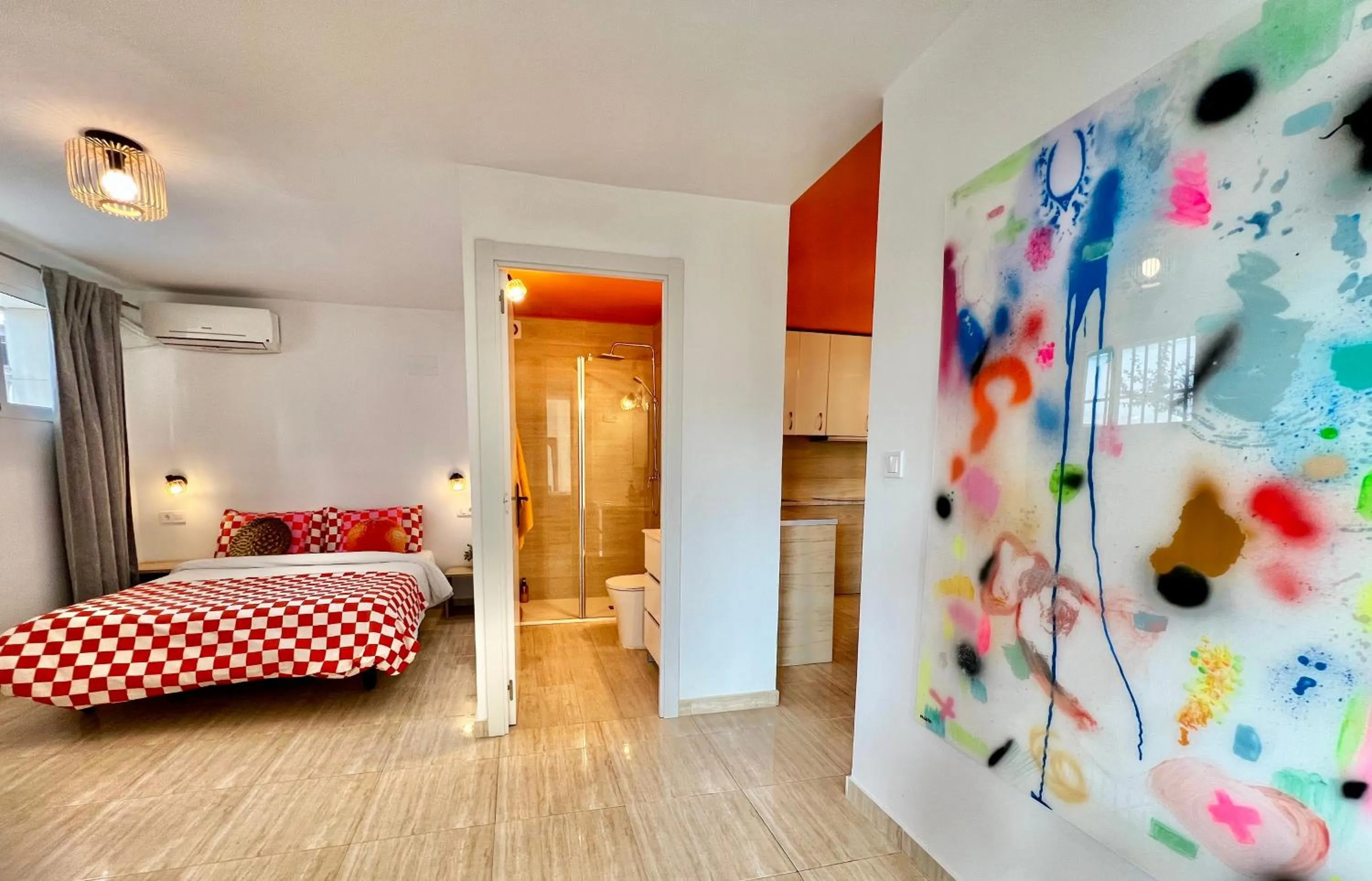 Bed in Kiwidestiny Alicante