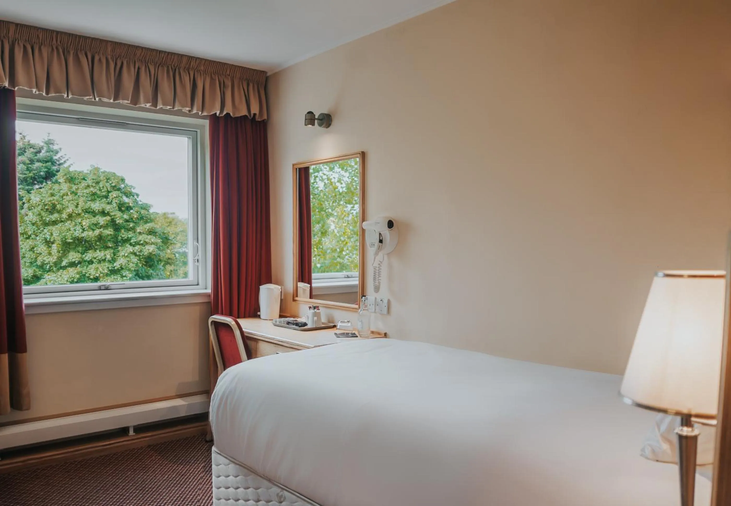 Bed in Cabarfeidh Hotel