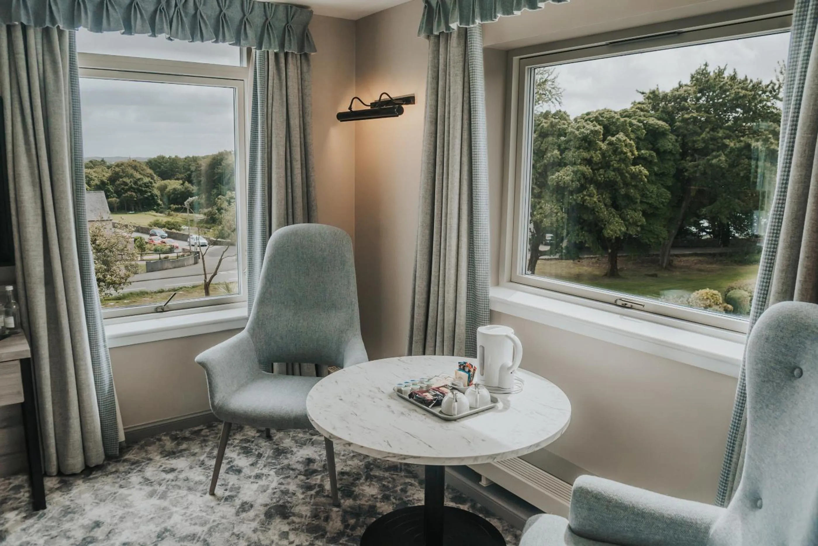 Seating area in Cabarfeidh Hotel
