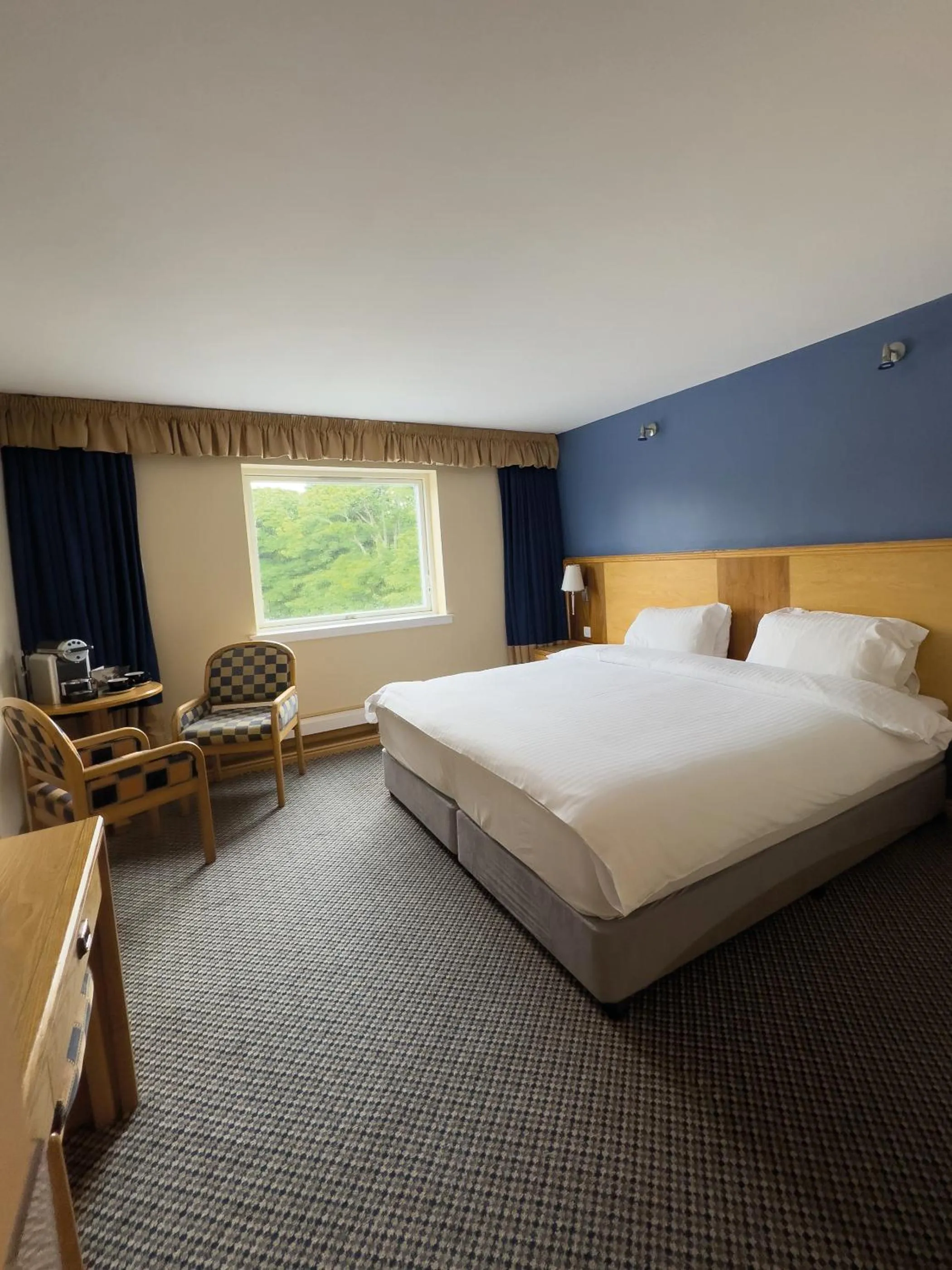 Bed in Cabarfeidh Hotel