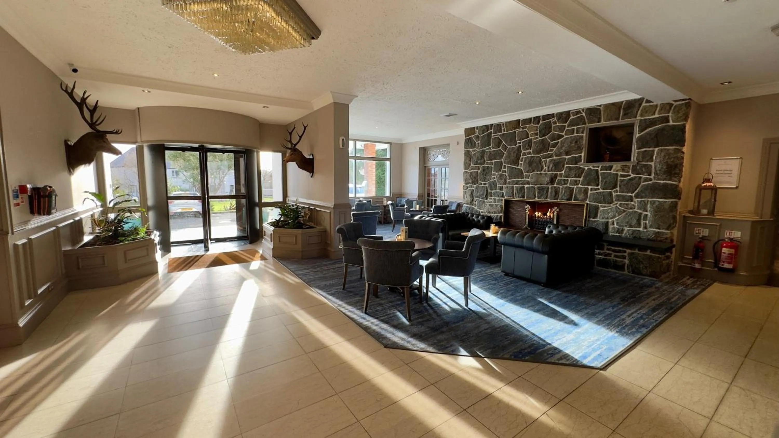 Lobby or reception in Cabarfeidh Hotel