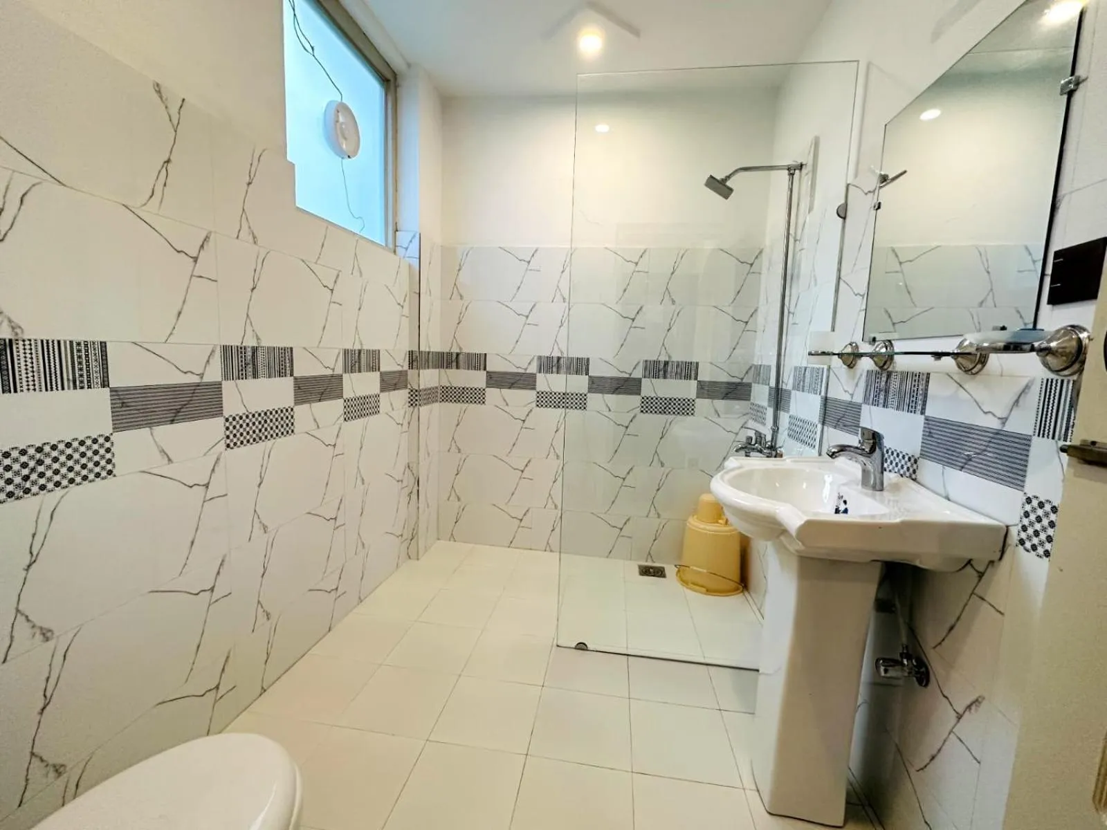 Shower in Desert One Hotel Skardu