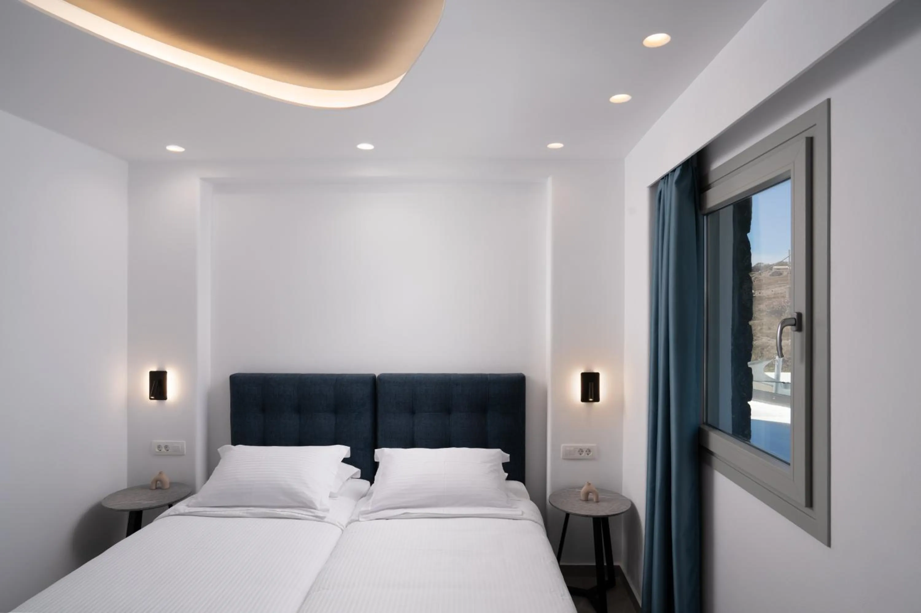 Bed in Griseo Villas