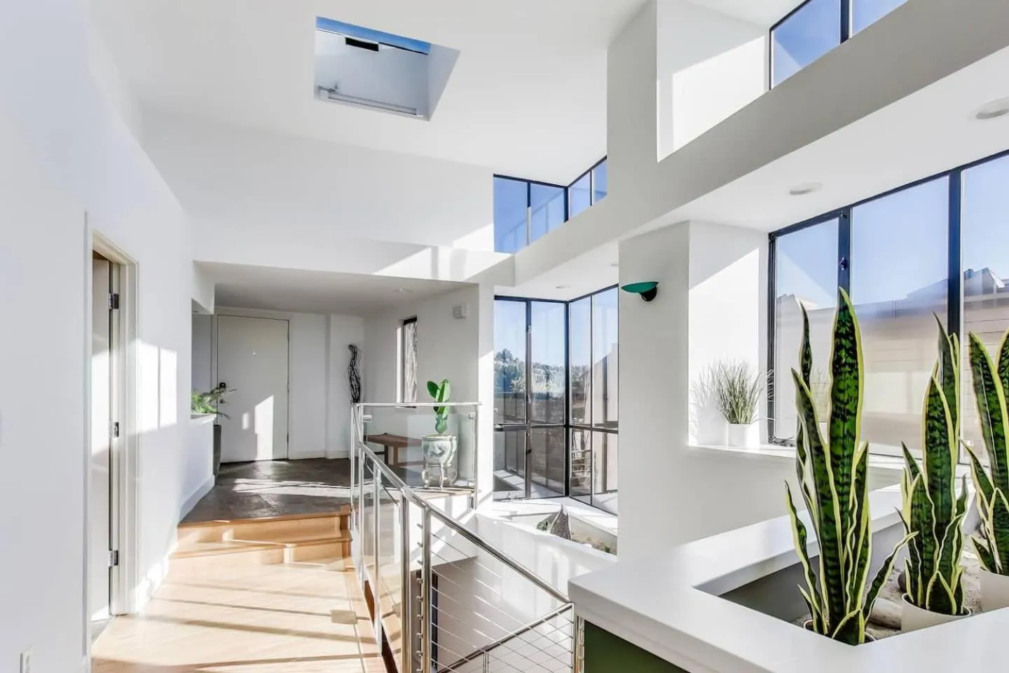 Facade/entrance in Luxurious Hillside Home wAC & Gorgeous SF Views!