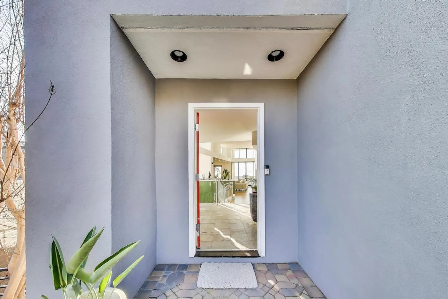 Facade/entrance in Luxurious Hillside Home wAC & Gorgeous SF Views!