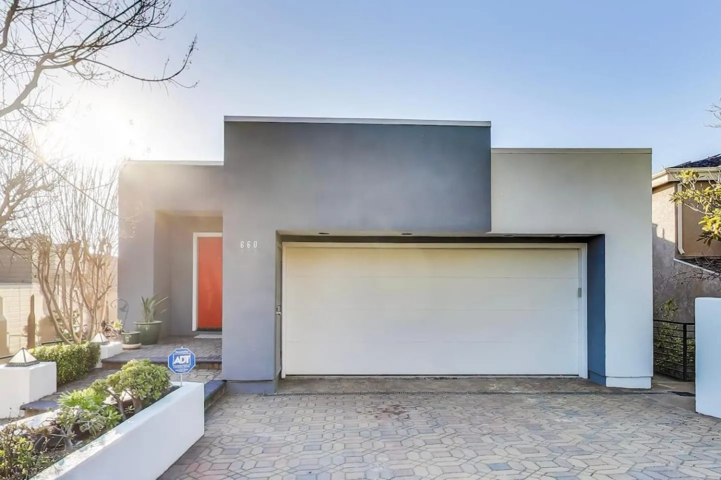 Facade/entrance in Luxurious Hillside Home wAC & Gorgeous SF Views!