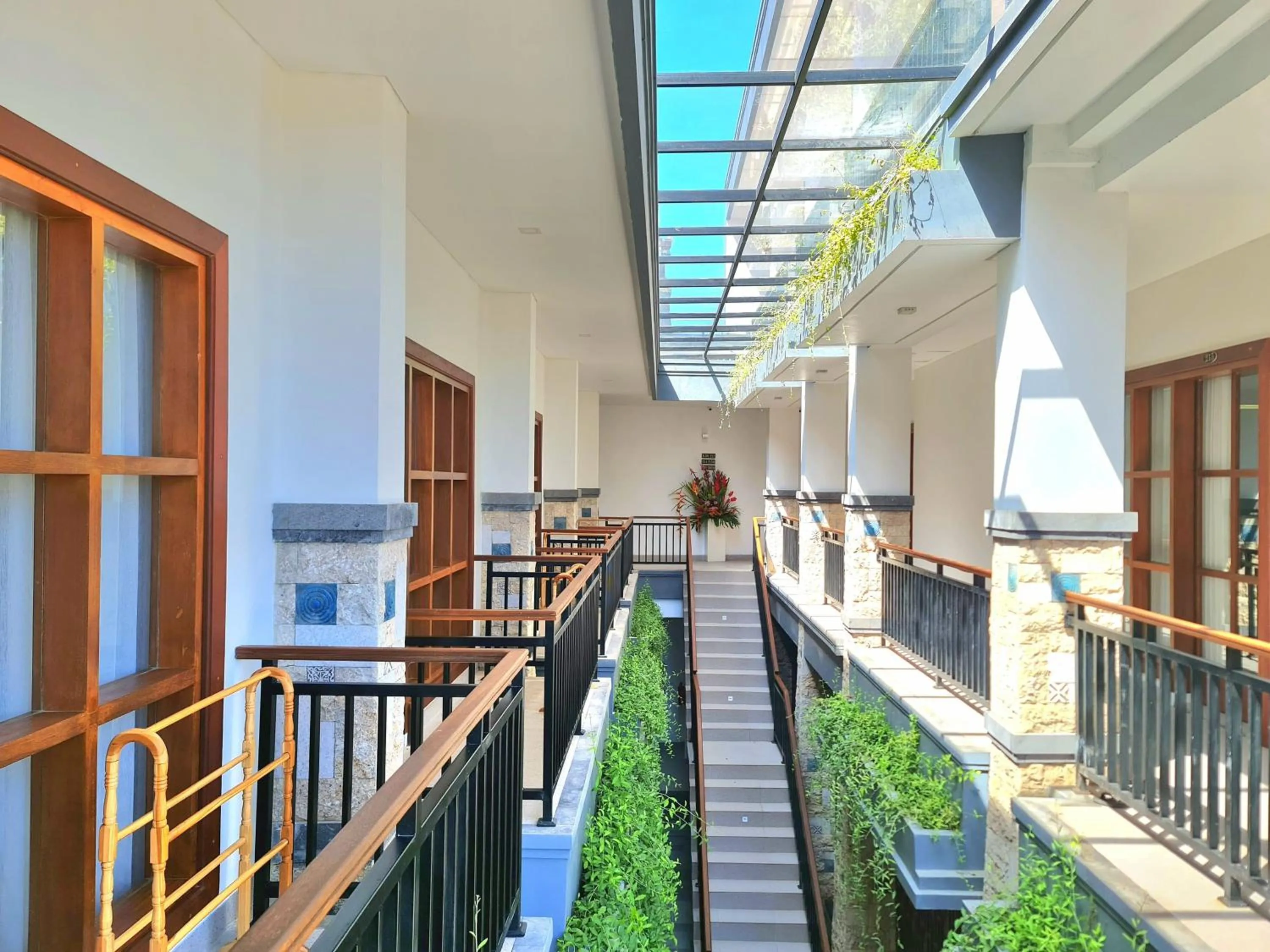 Property building in Kamandaka