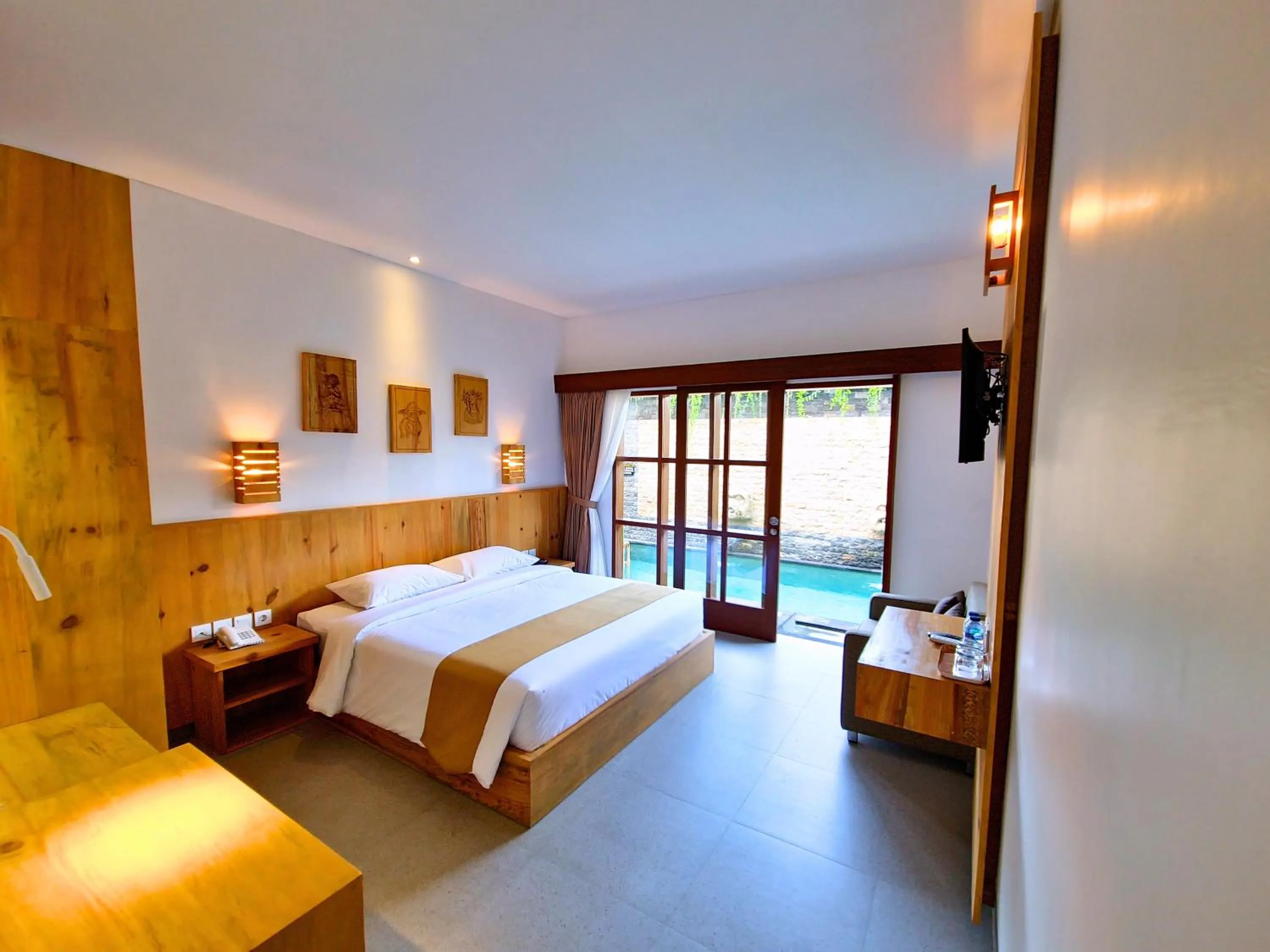 Bedroom, Bed in Kamandaka