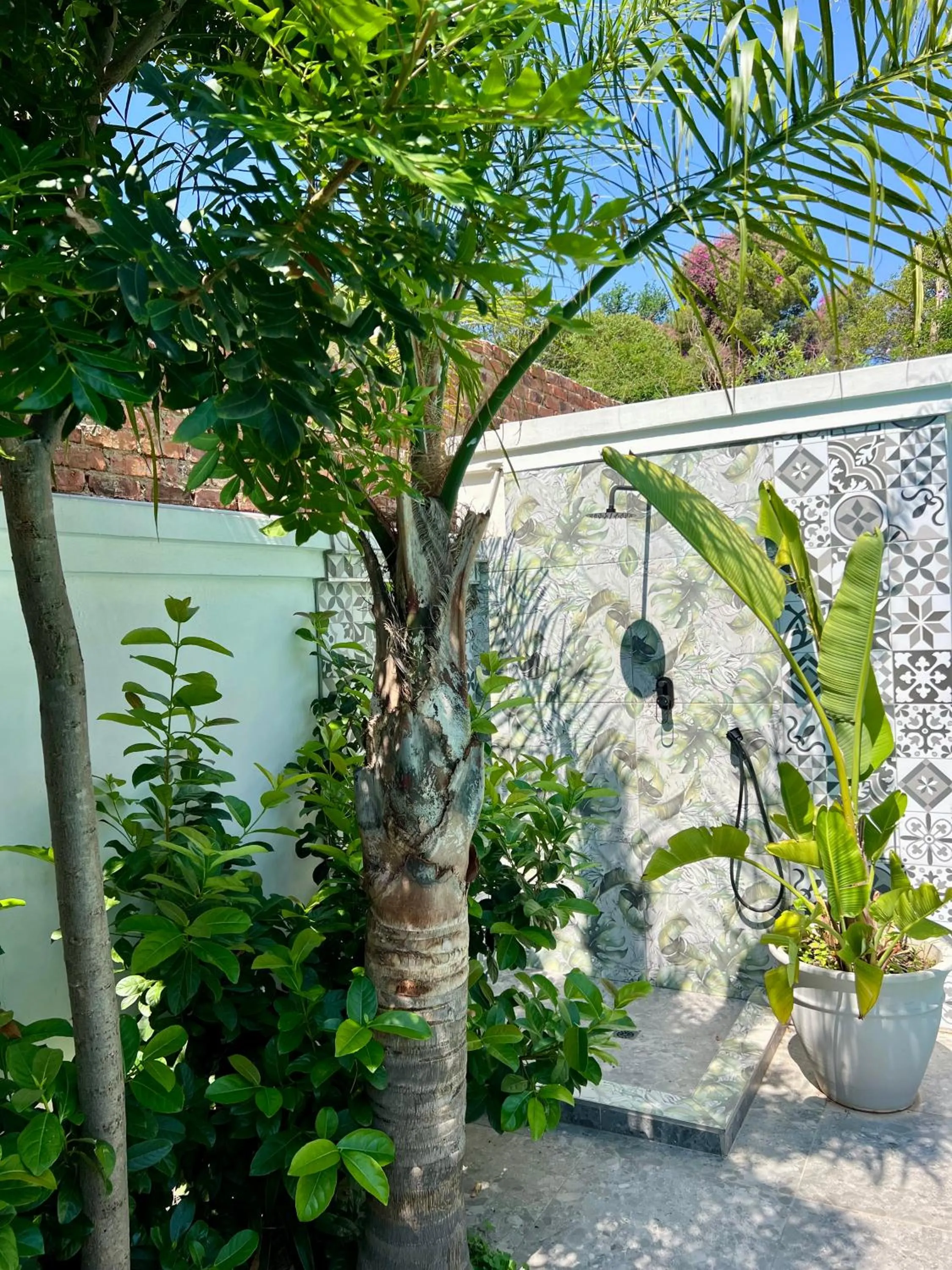 435 on vale boutique aparthotel