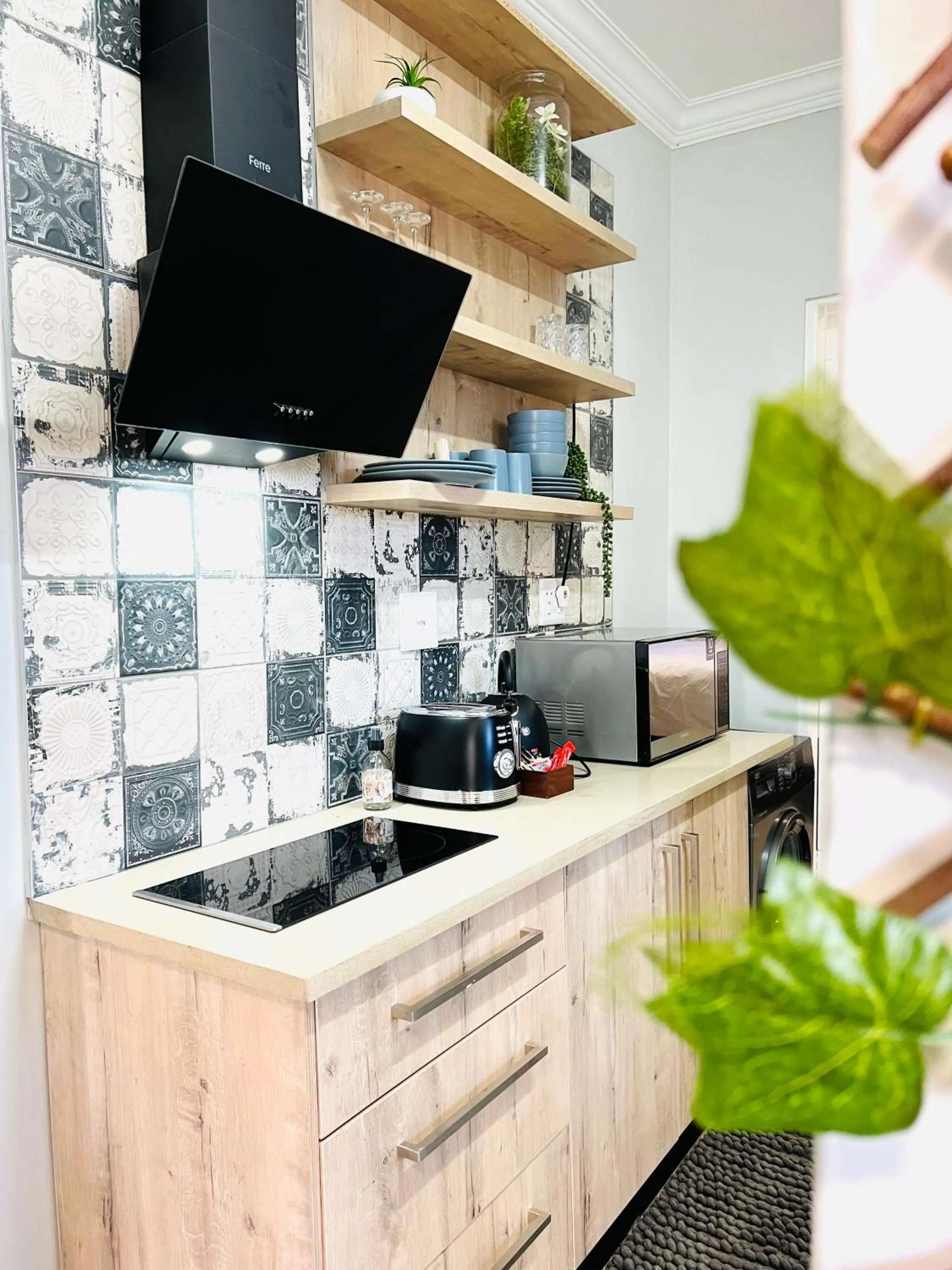 435 on vale boutique aparthotel