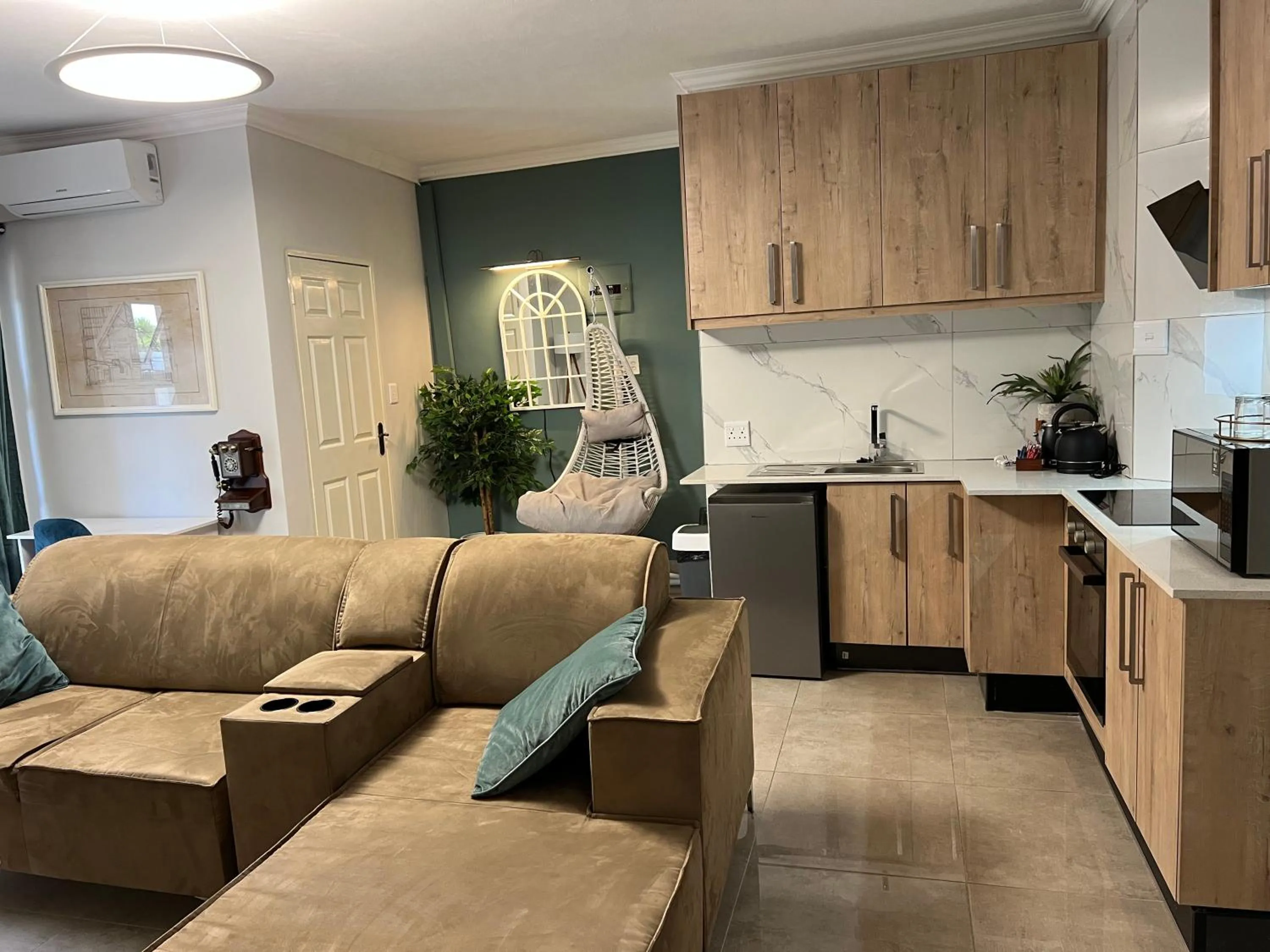 435 on vale boutique aparthotel