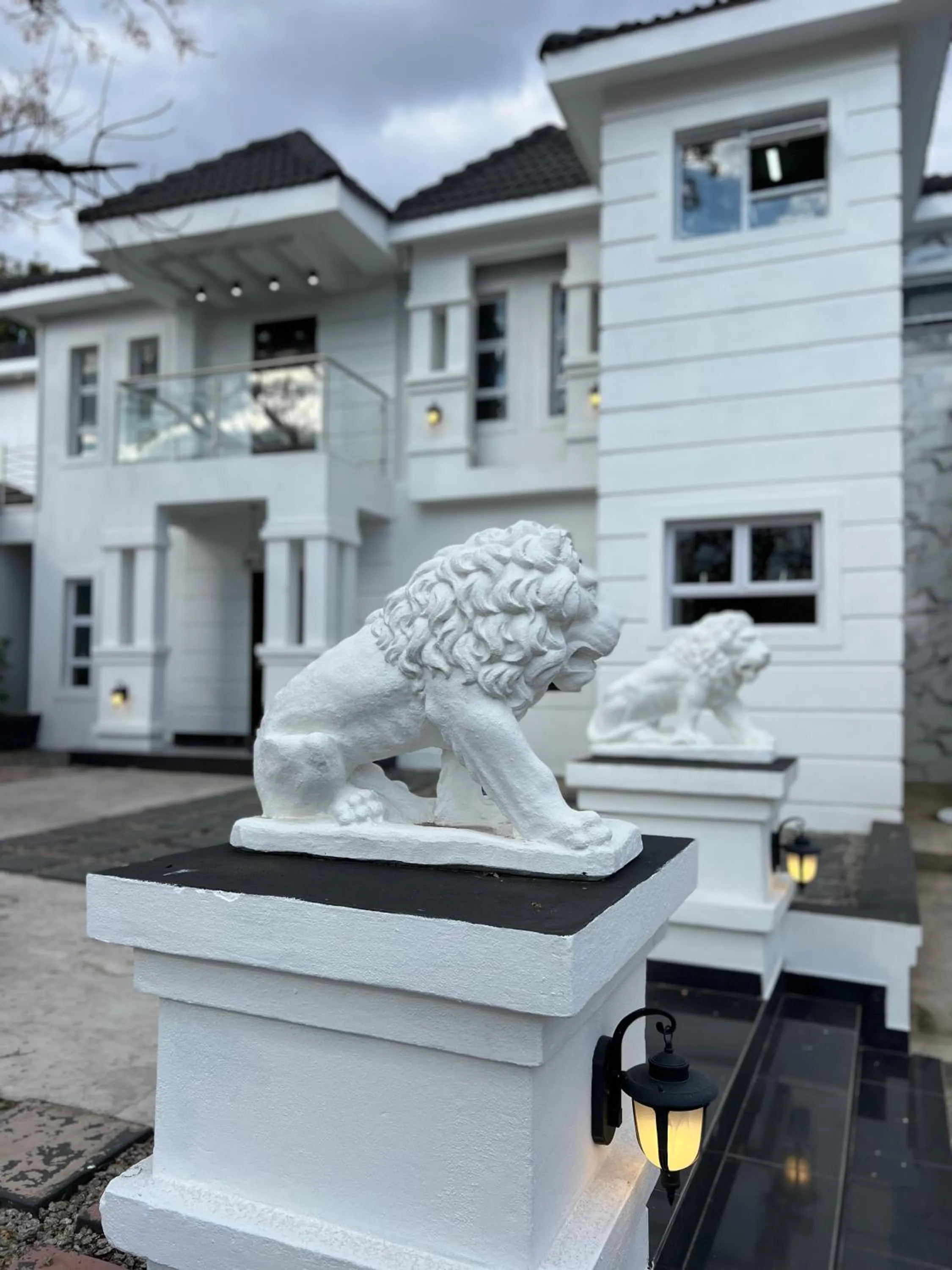 435 on vale boutique aparthotel