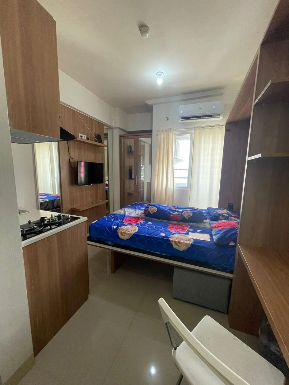 Green pramuka city by Panda Room