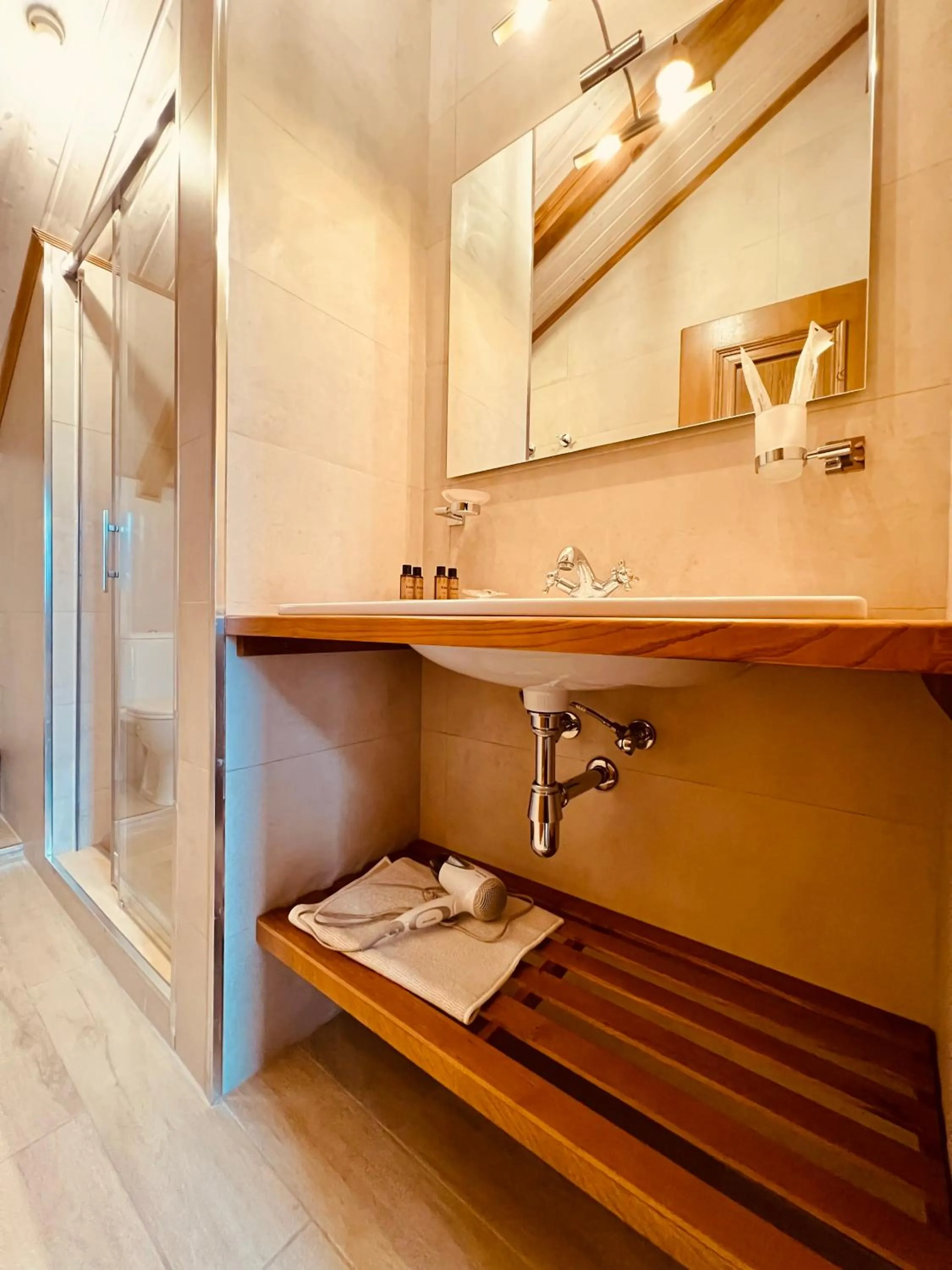 Bathroom in VinoOdor - ვინოოდორ